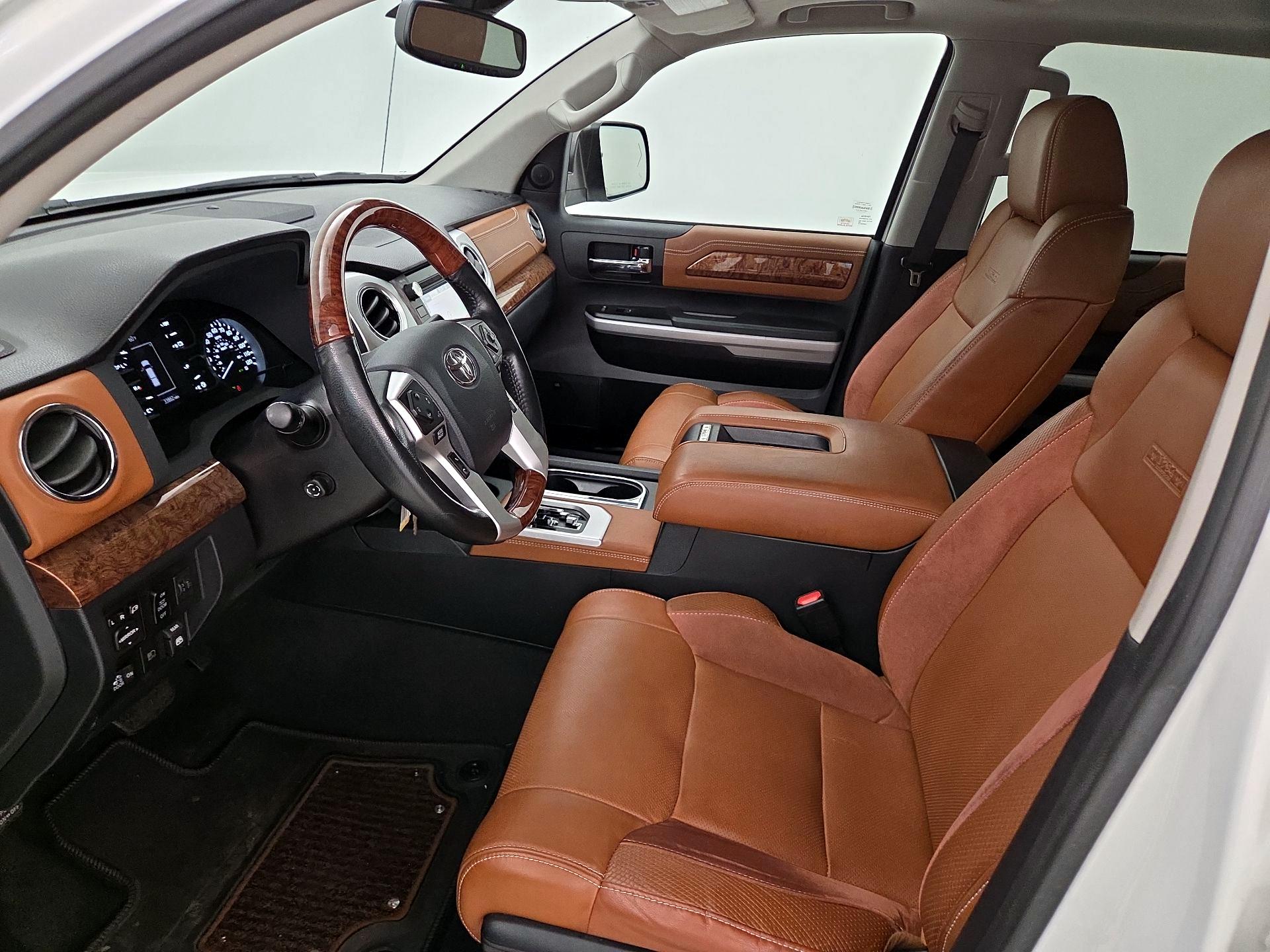 Thumbnail: 2019 Toyota Tundra - 11