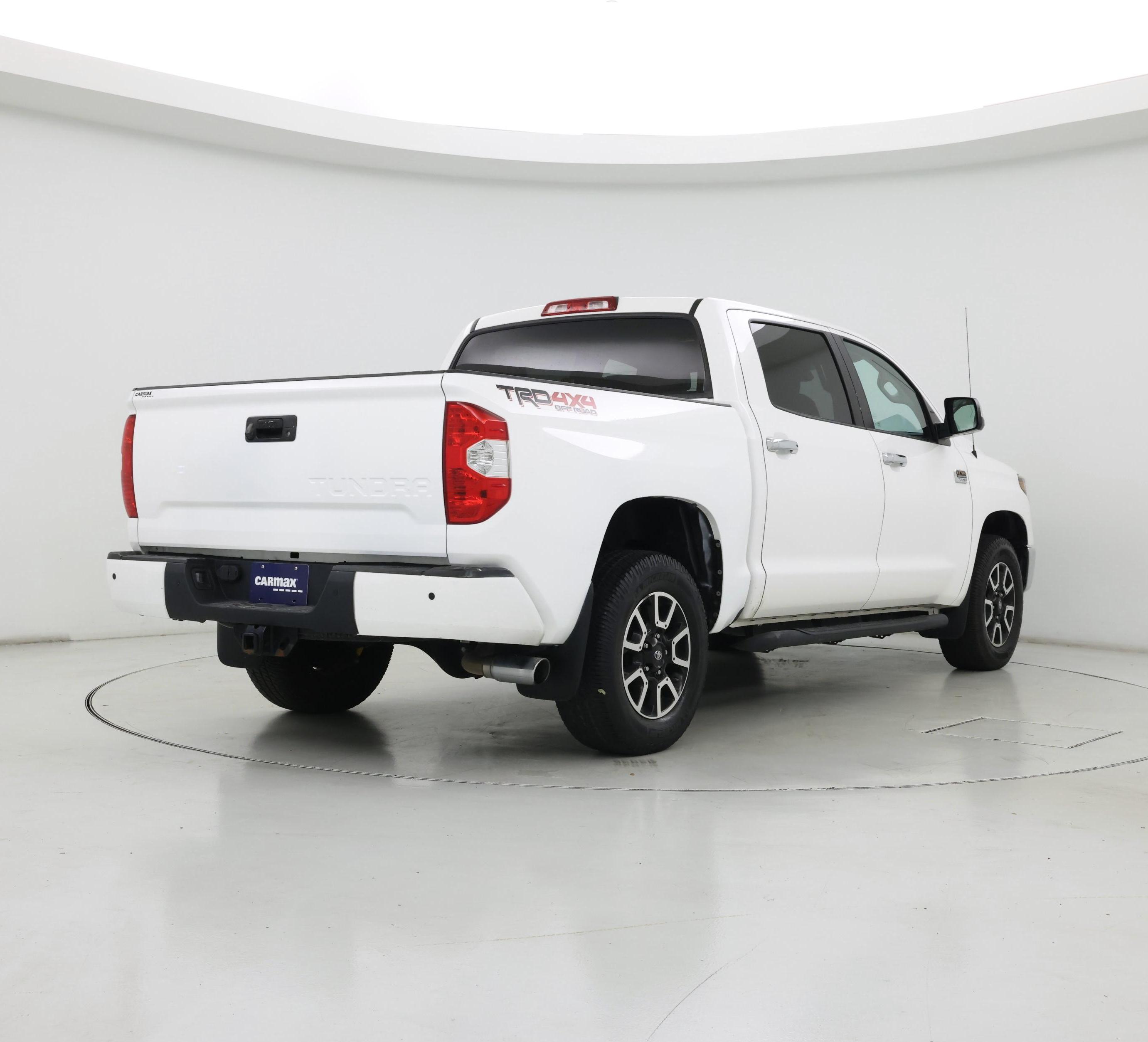 Thumbnail: 2019 Toyota Tundra - 8