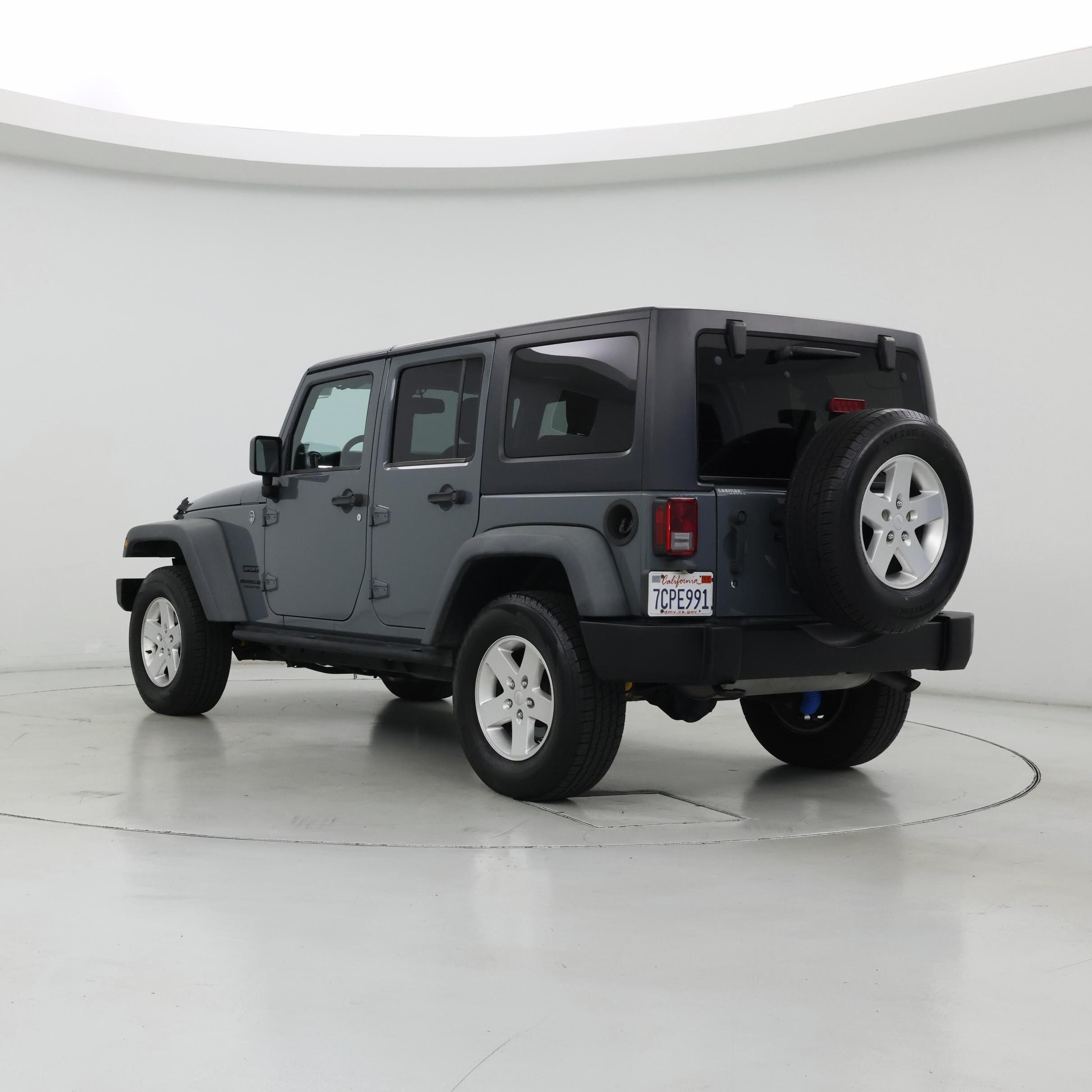 Thumbnail: 2014 Jeep Wrangler - 2