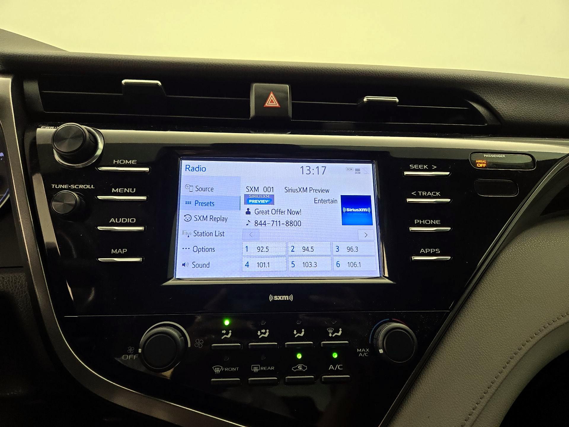 Thumbnail: 2020 Toyota Camry - 15