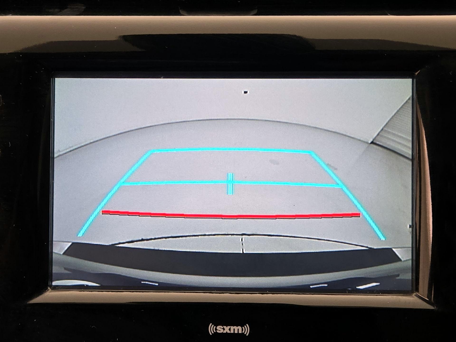 Thumbnail: 2020 Toyota Camry - 14