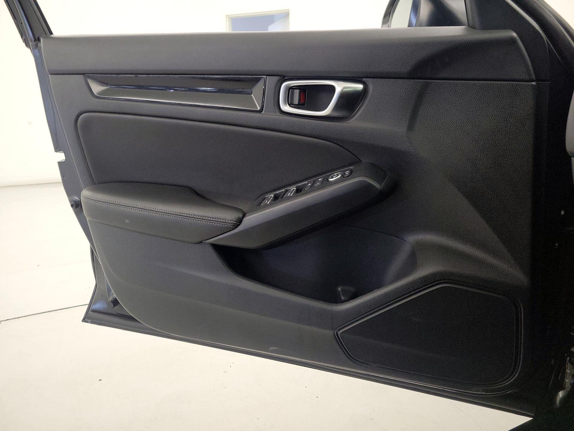 Thumbnail: 2024 Honda Civic - 12