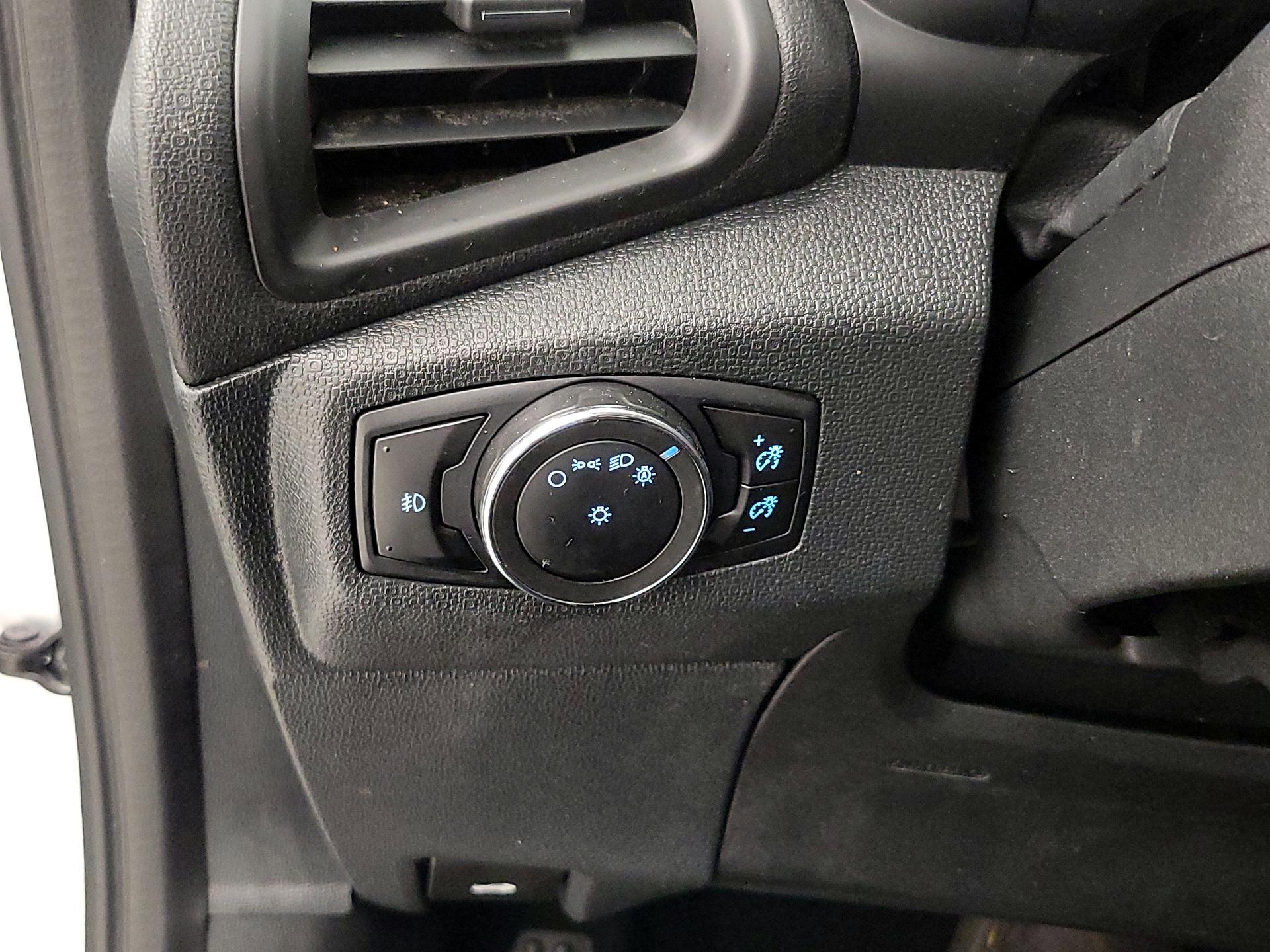 Thumbnail: 2020 Ford EcoSport - 13