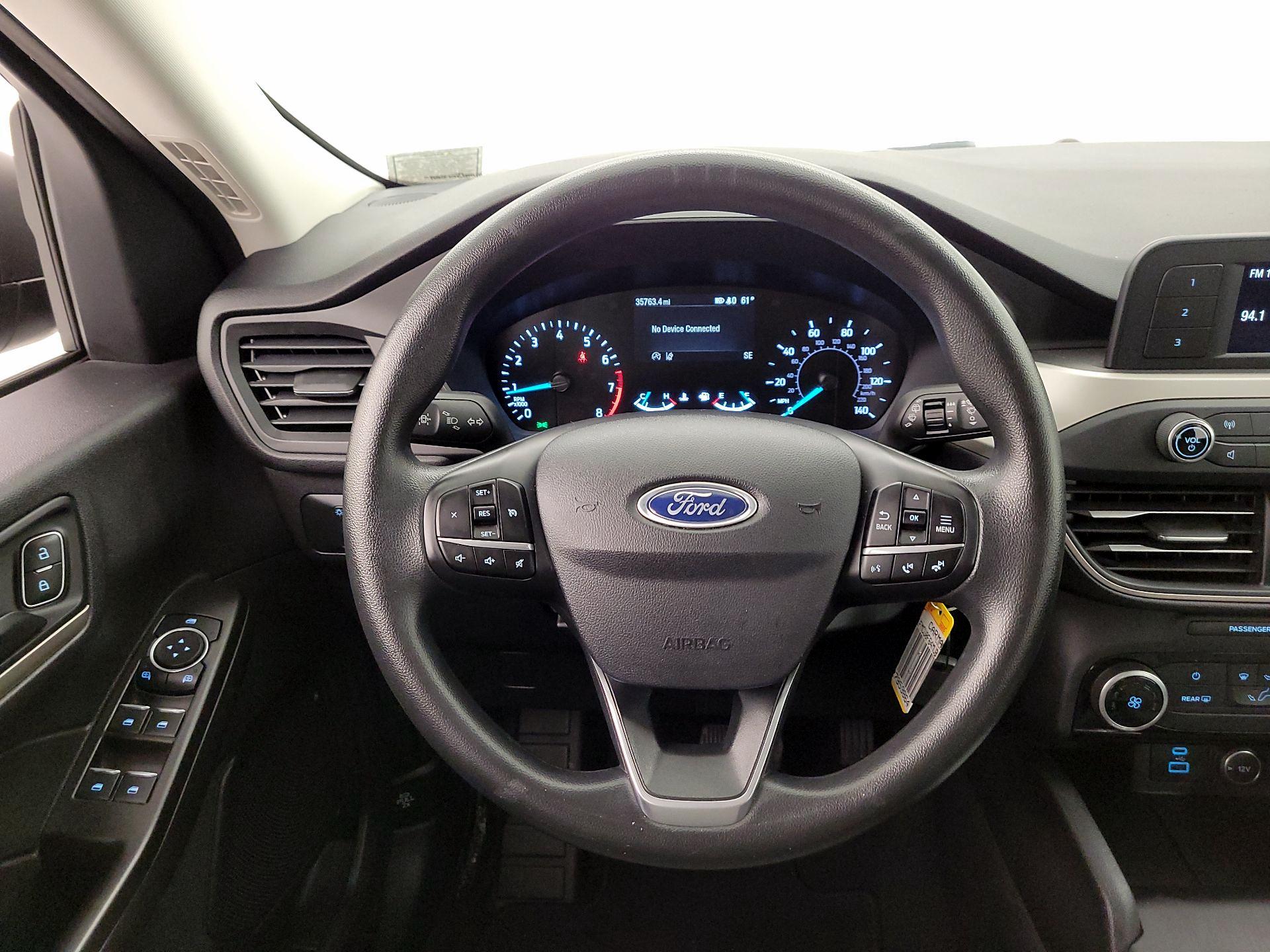 Thumbnail: 2021 Ford Escape - 10