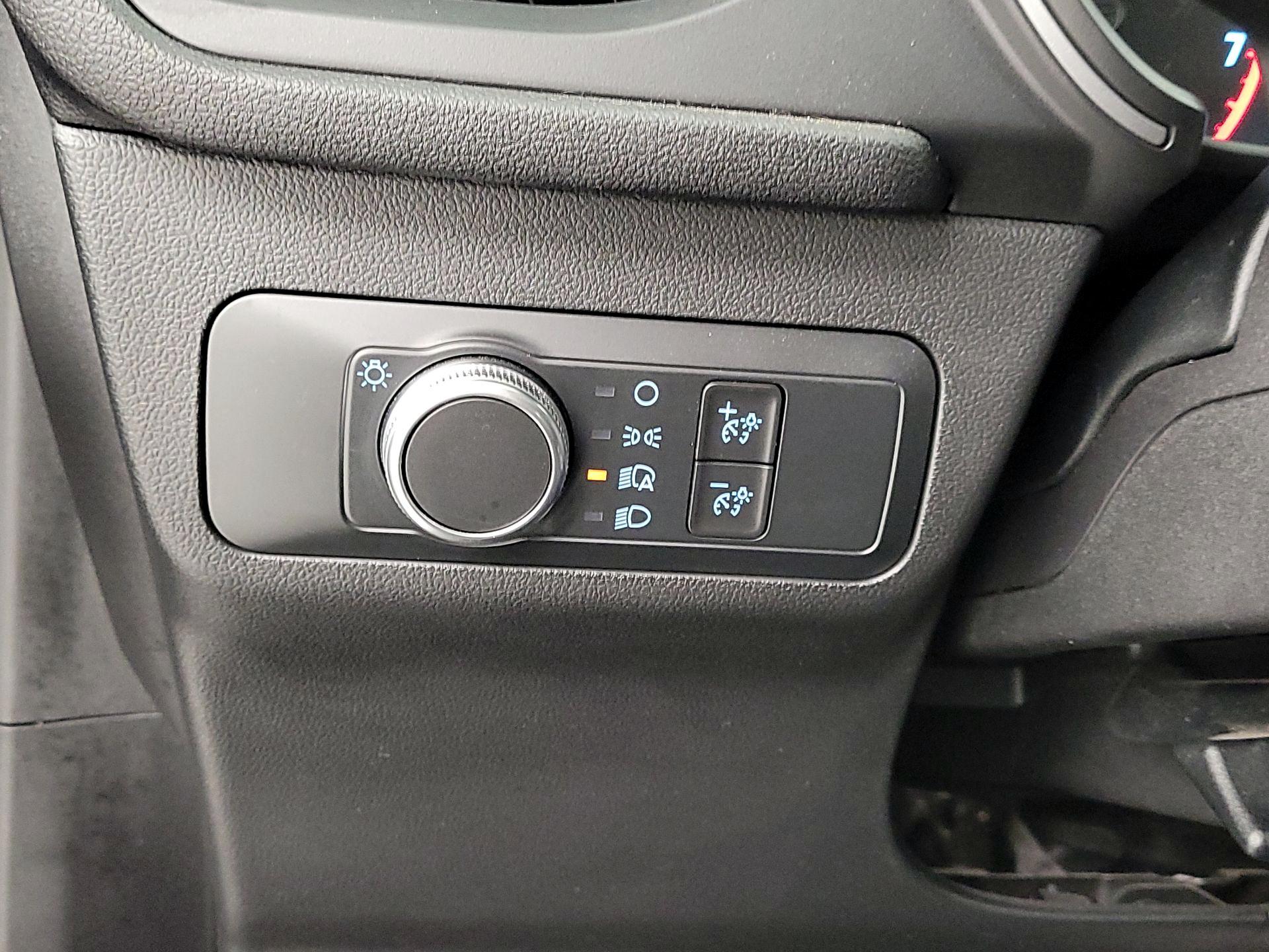 Thumbnail: 2021 Ford Escape - 13