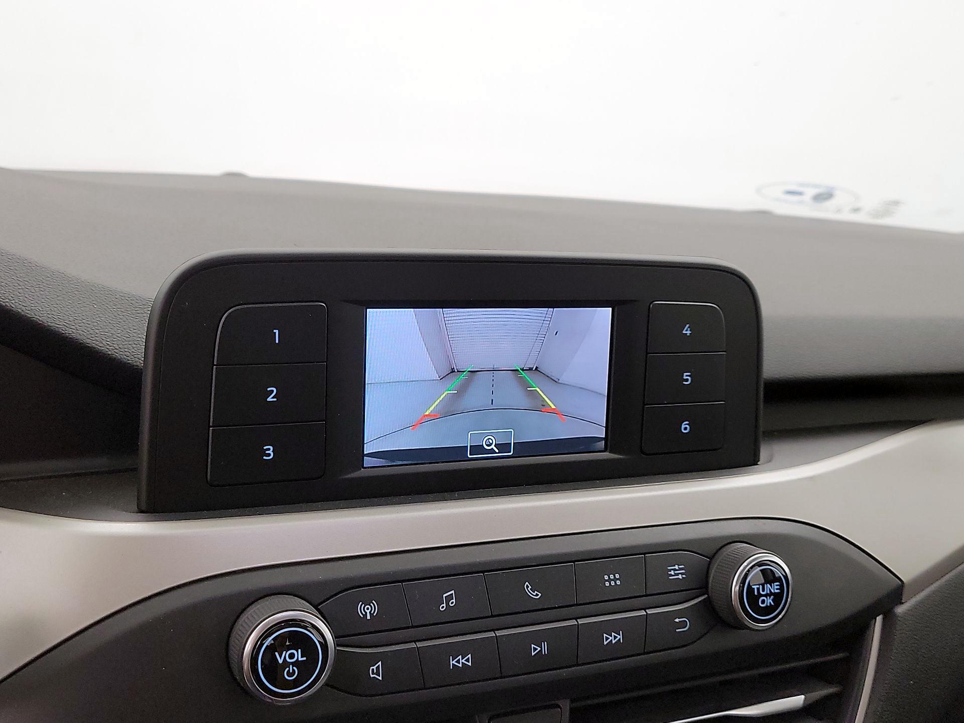 Thumbnail: 2021 Ford Escape - 14