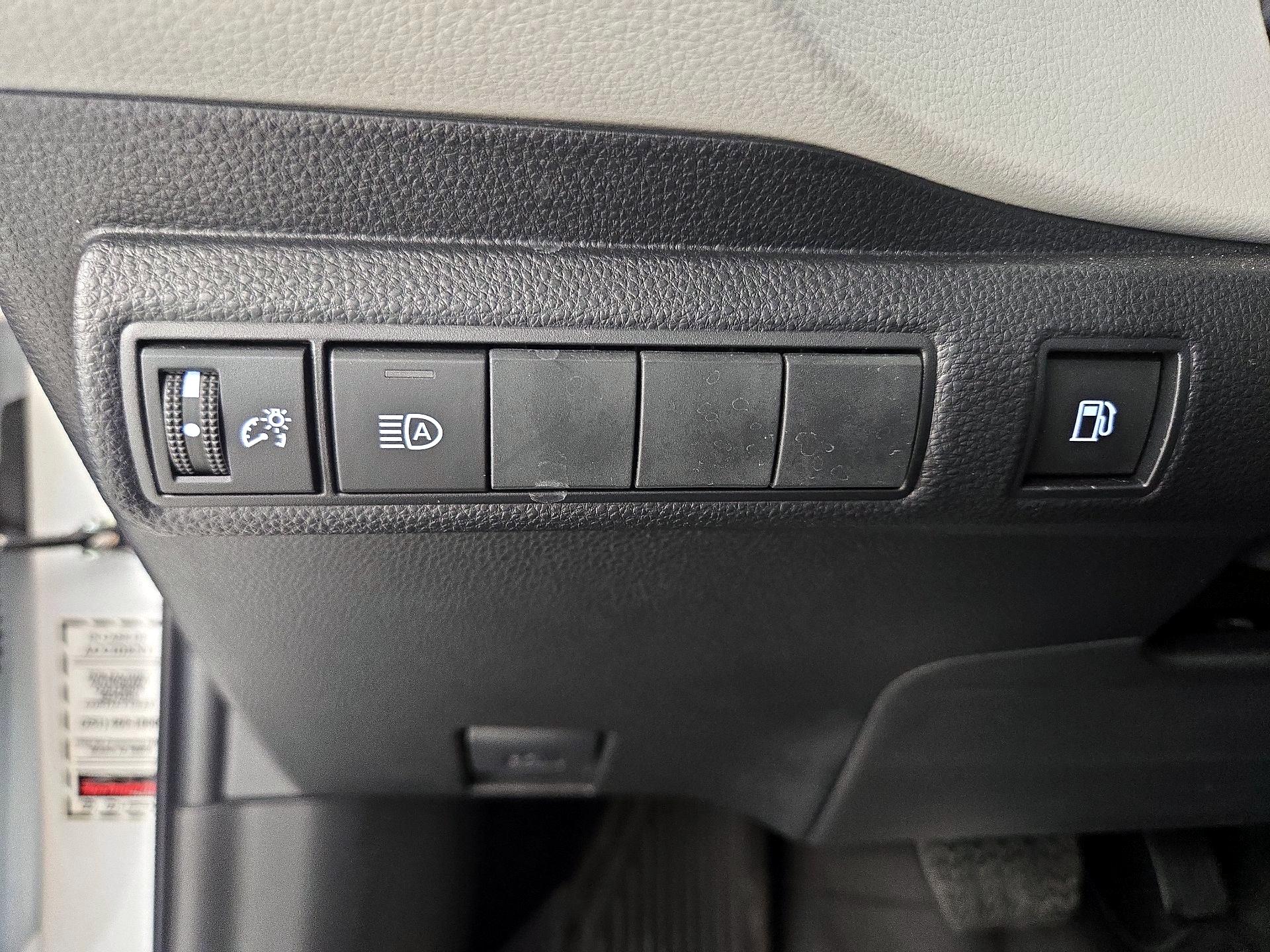 Thumbnail: 2023 Toyota Corolla - 13