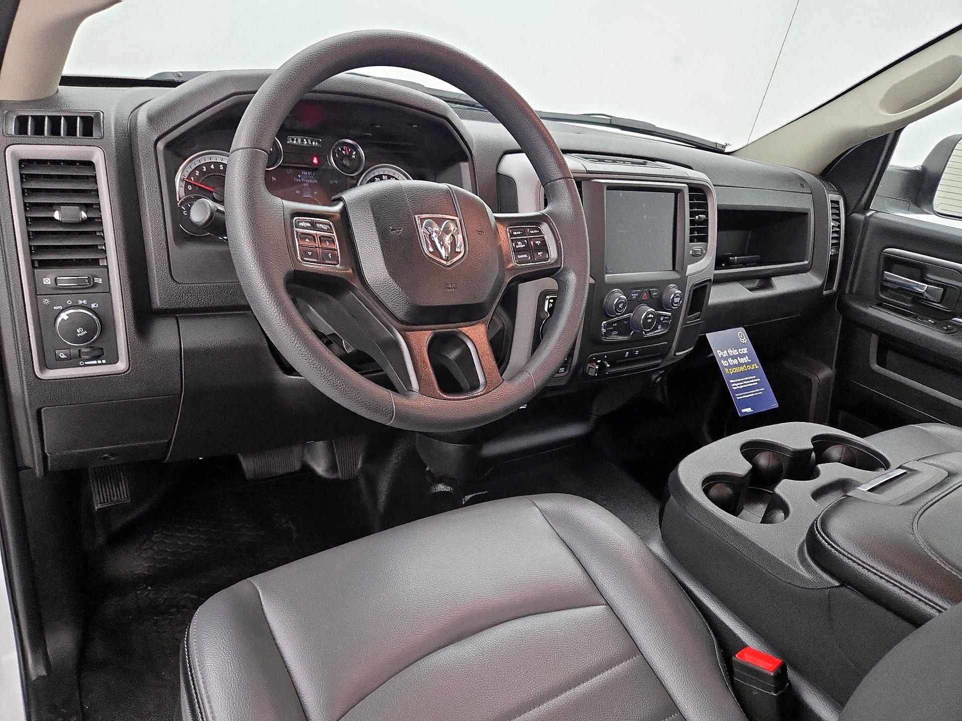 Thumbnail: 2023 RAM 1500 Classic - 9