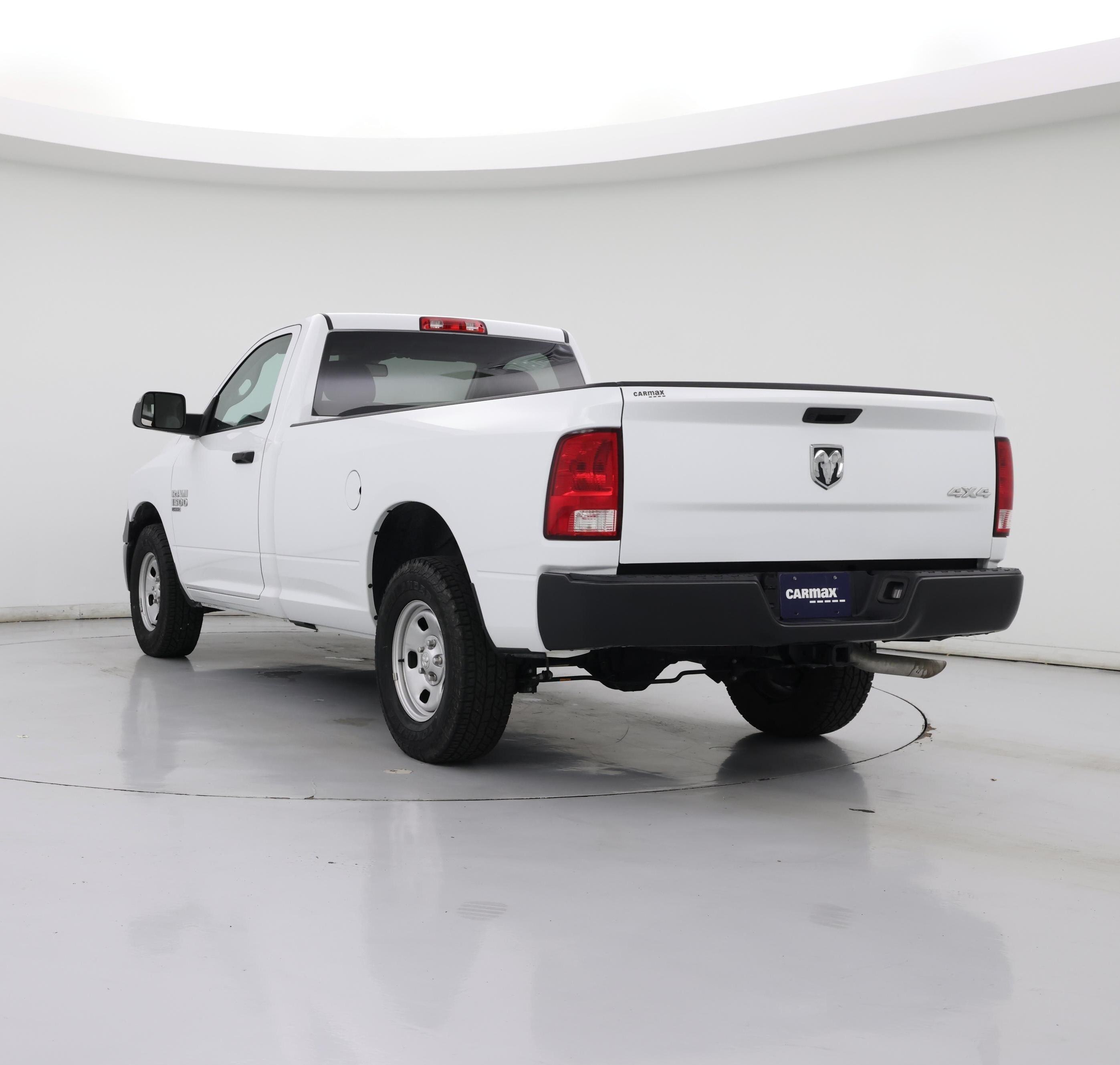 Thumbnail: 2023 RAM 1500 Classic - 2