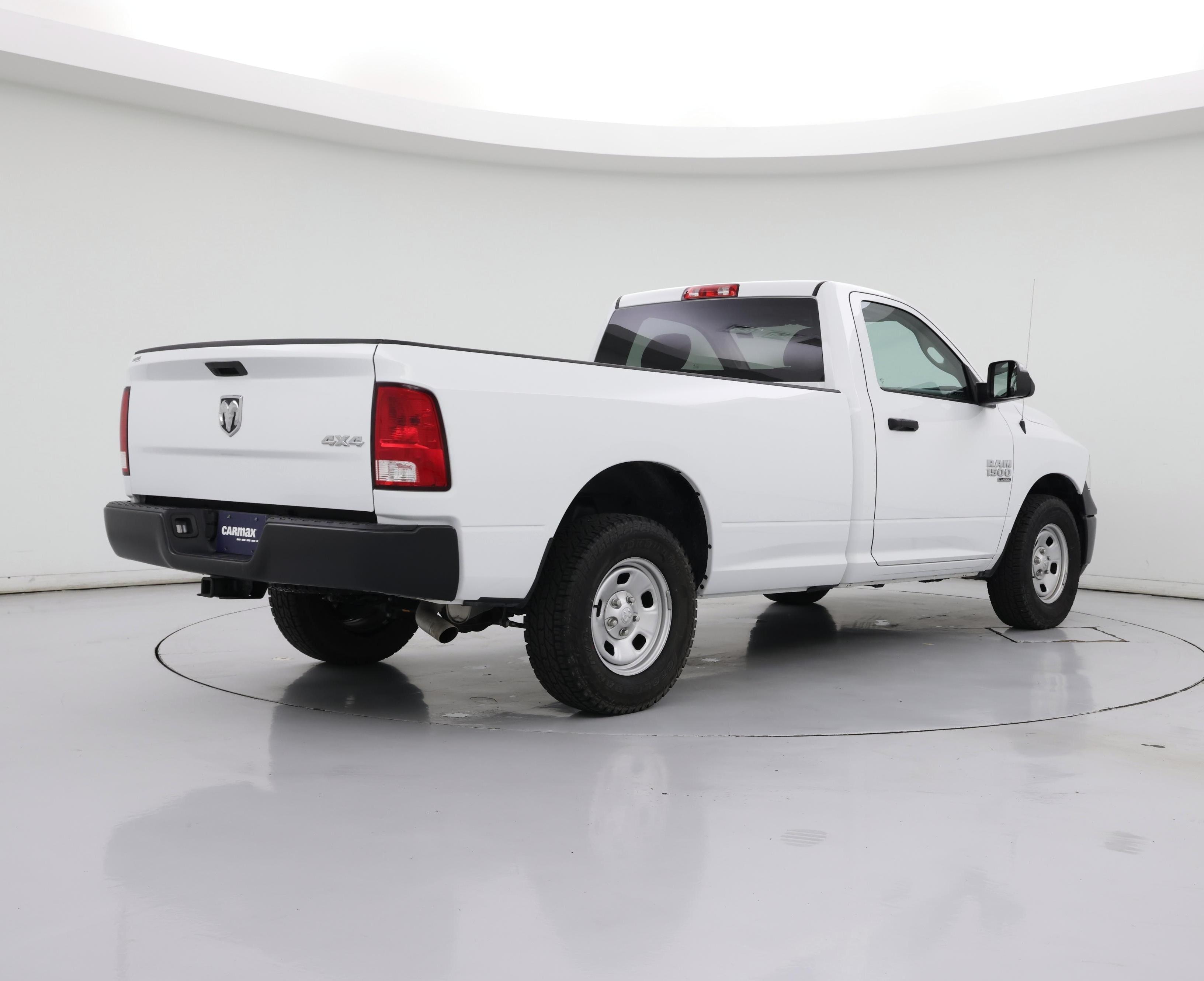 Thumbnail: 2023 RAM 1500 Classic - 8