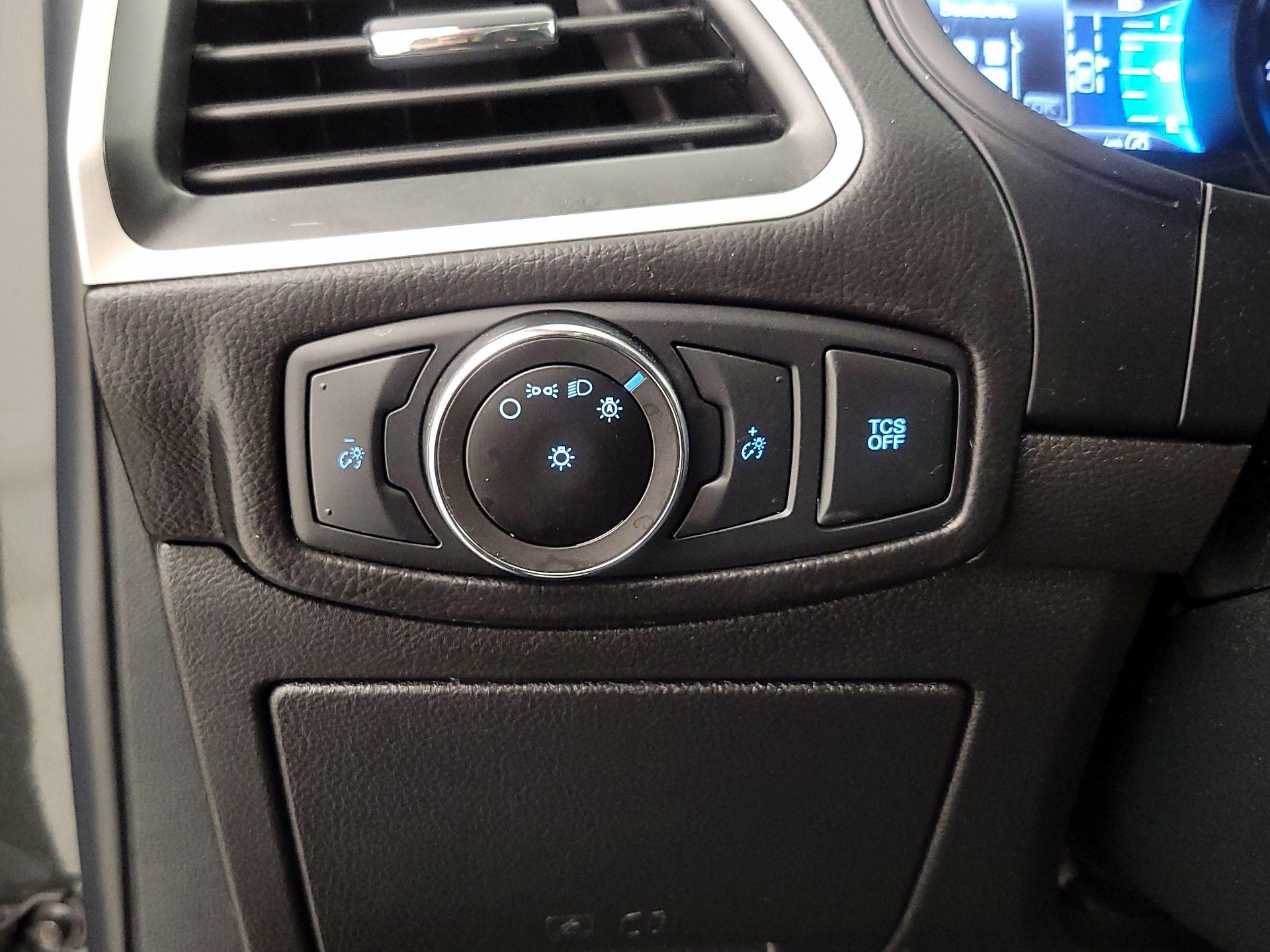 Thumbnail: 2023 Ford Edge - 13