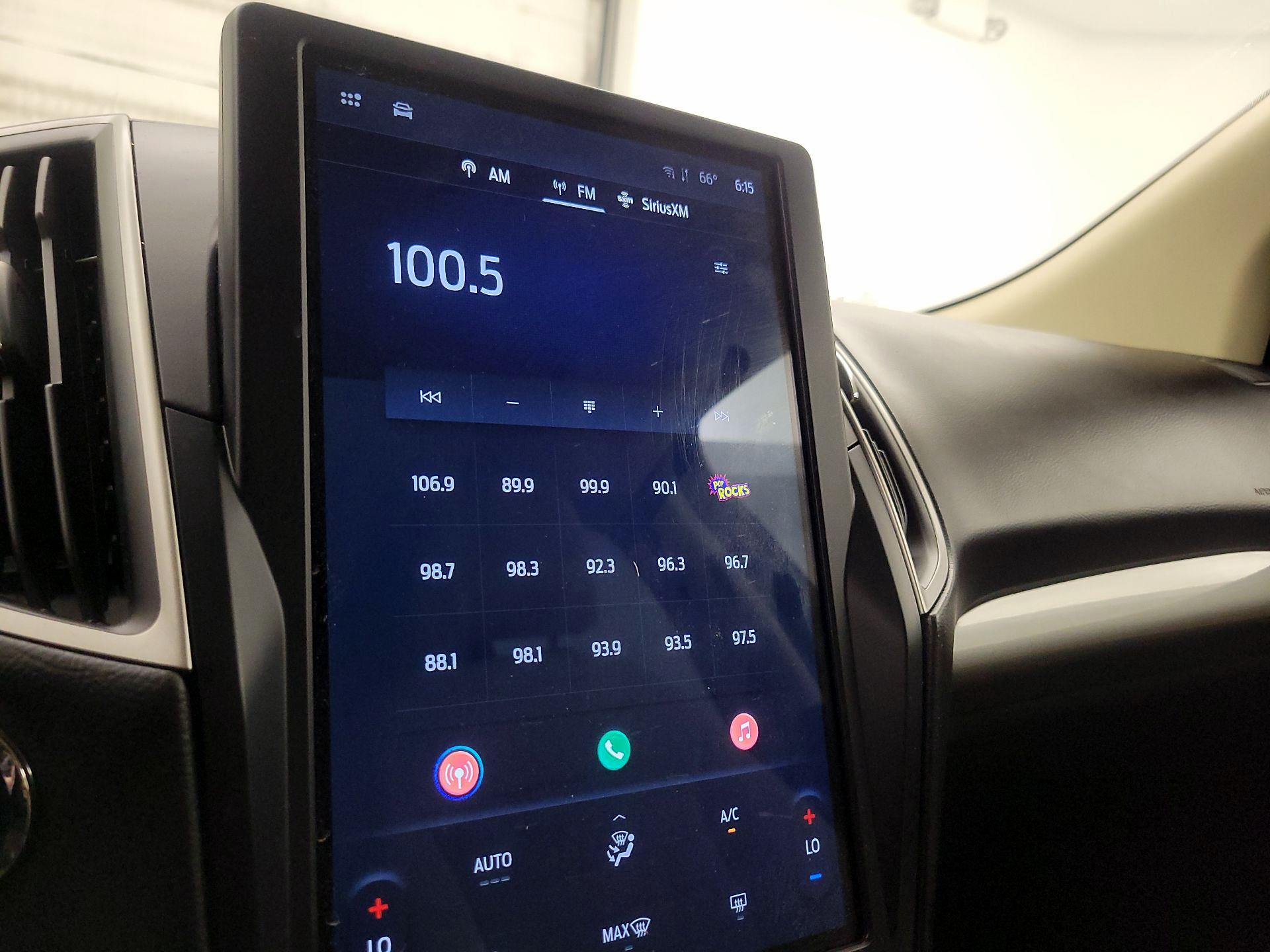 Thumbnail: 2023 Ford Edge - 15