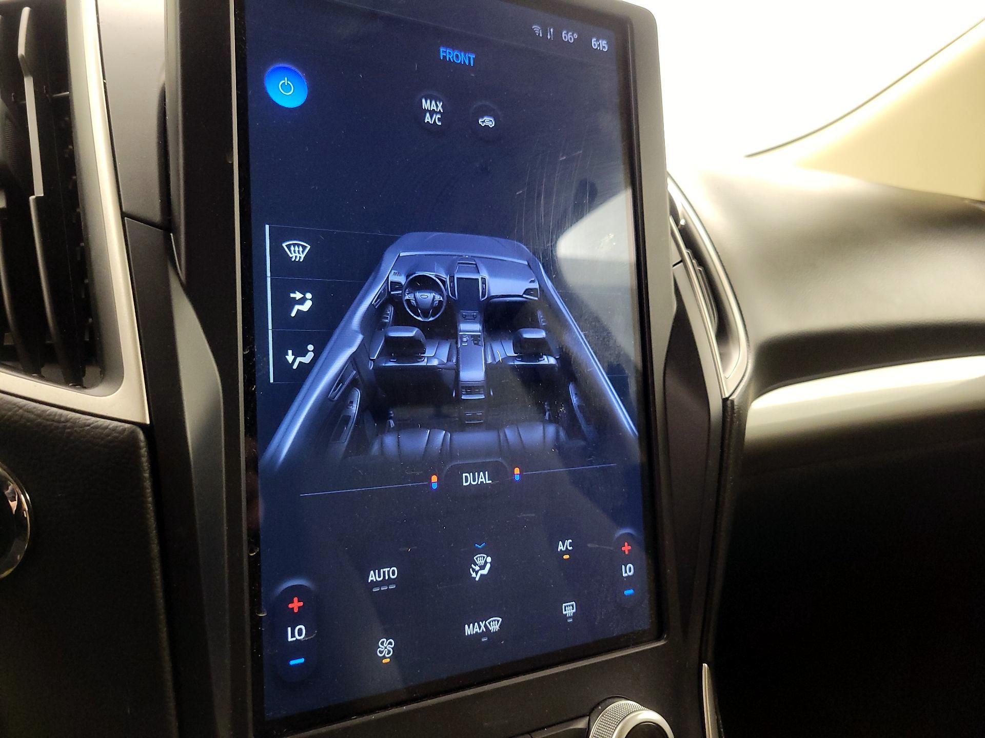 Thumbnail: 2023 Ford Edge - 16