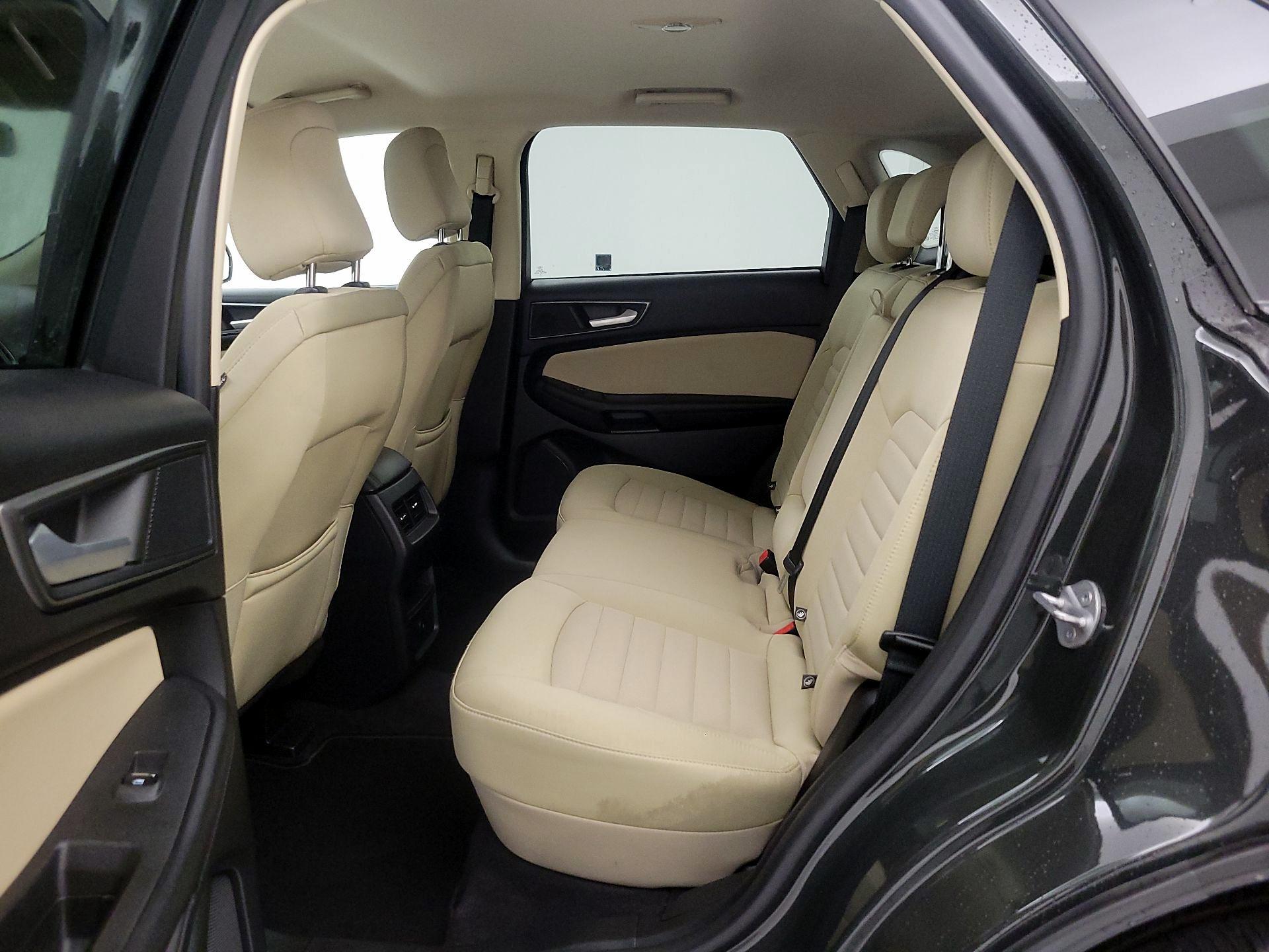 Thumbnail: 2023 Ford Edge - 19