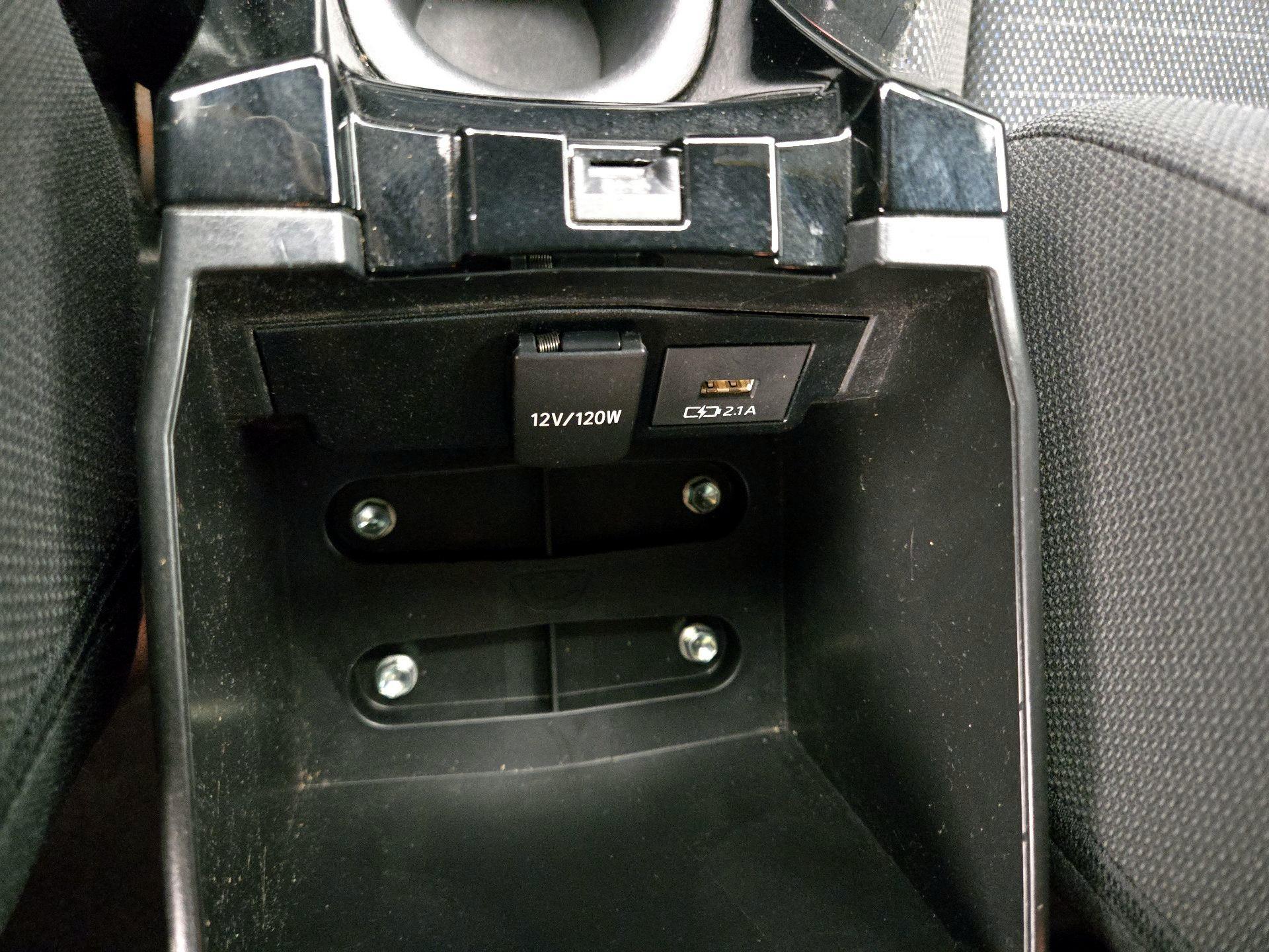 Thumbnail: 2021 Toyota Corolla - 18