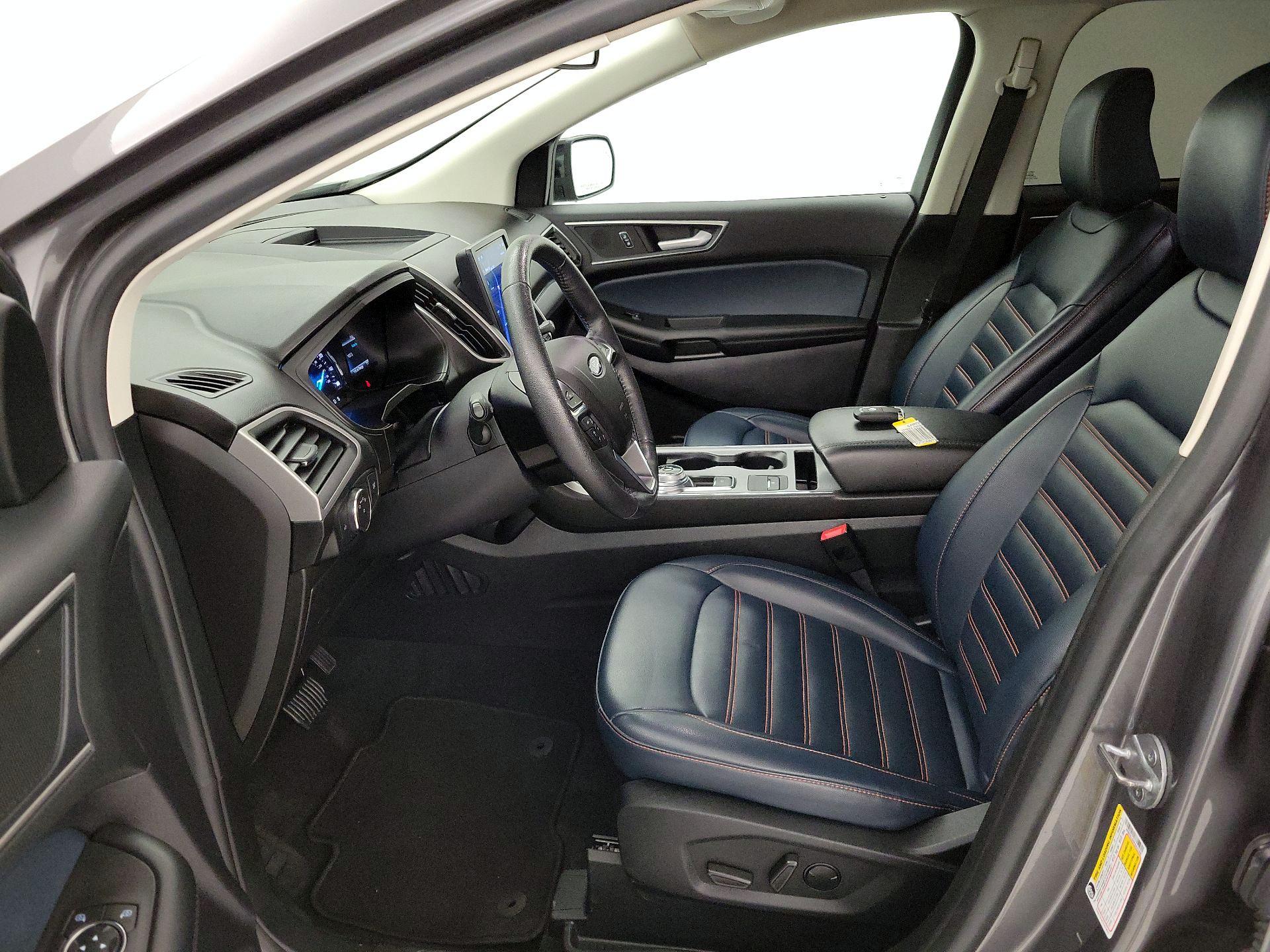 Thumbnail: 2022 Ford Edge - 11