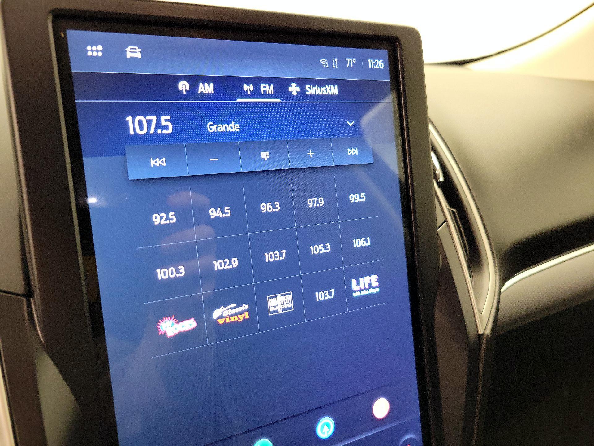 Thumbnail: 2022 Ford Edge - 16