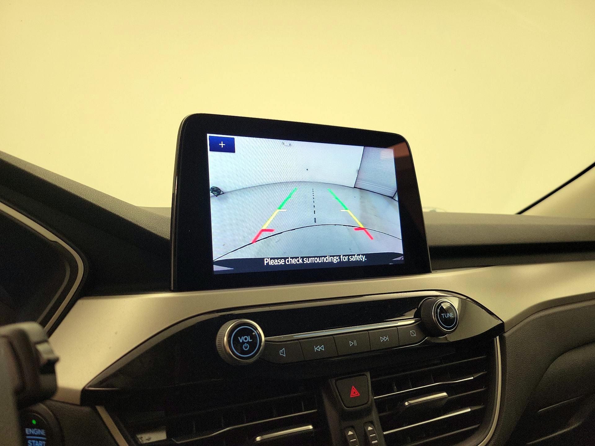 Thumbnail: 2022 Ford Escape - 14