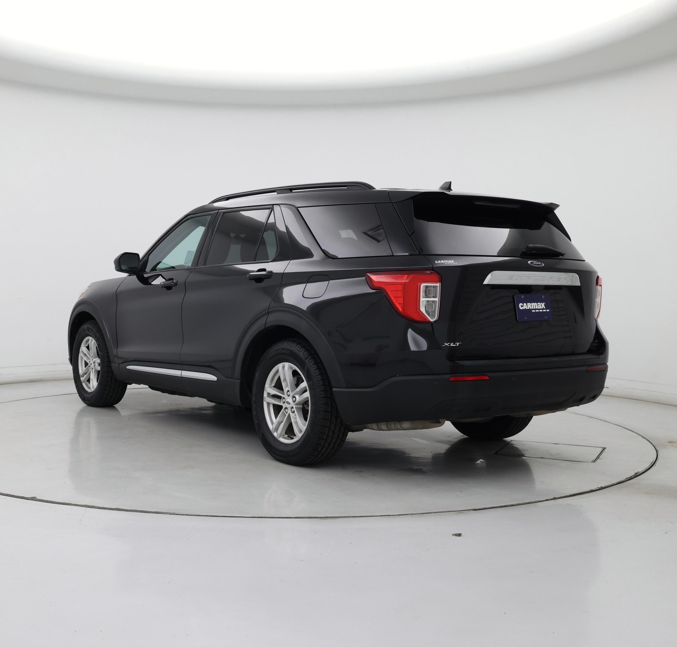 Thumbnail: 2023 Ford Explorer - 2