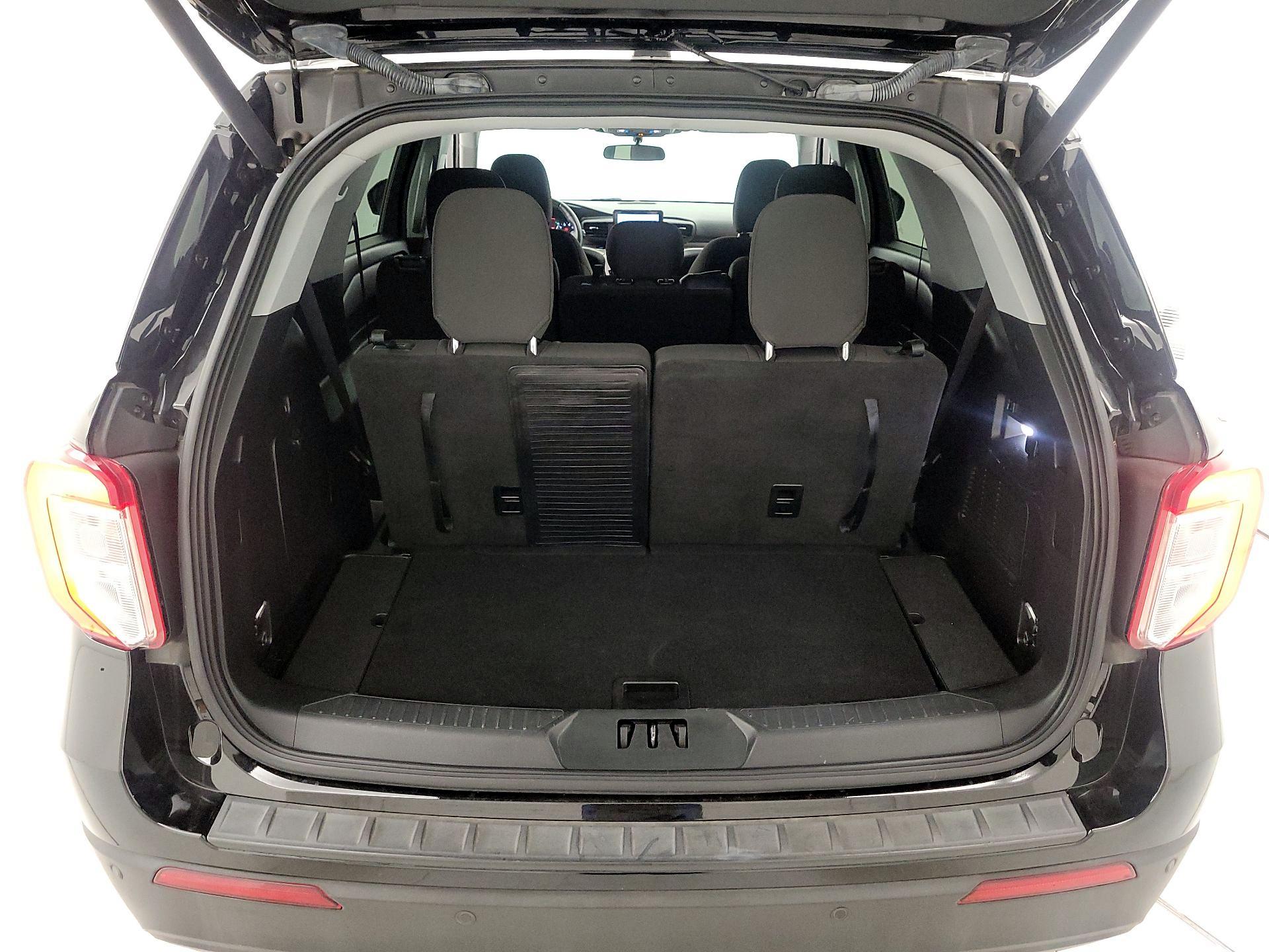 Thumbnail: 2023 Ford Explorer - 20