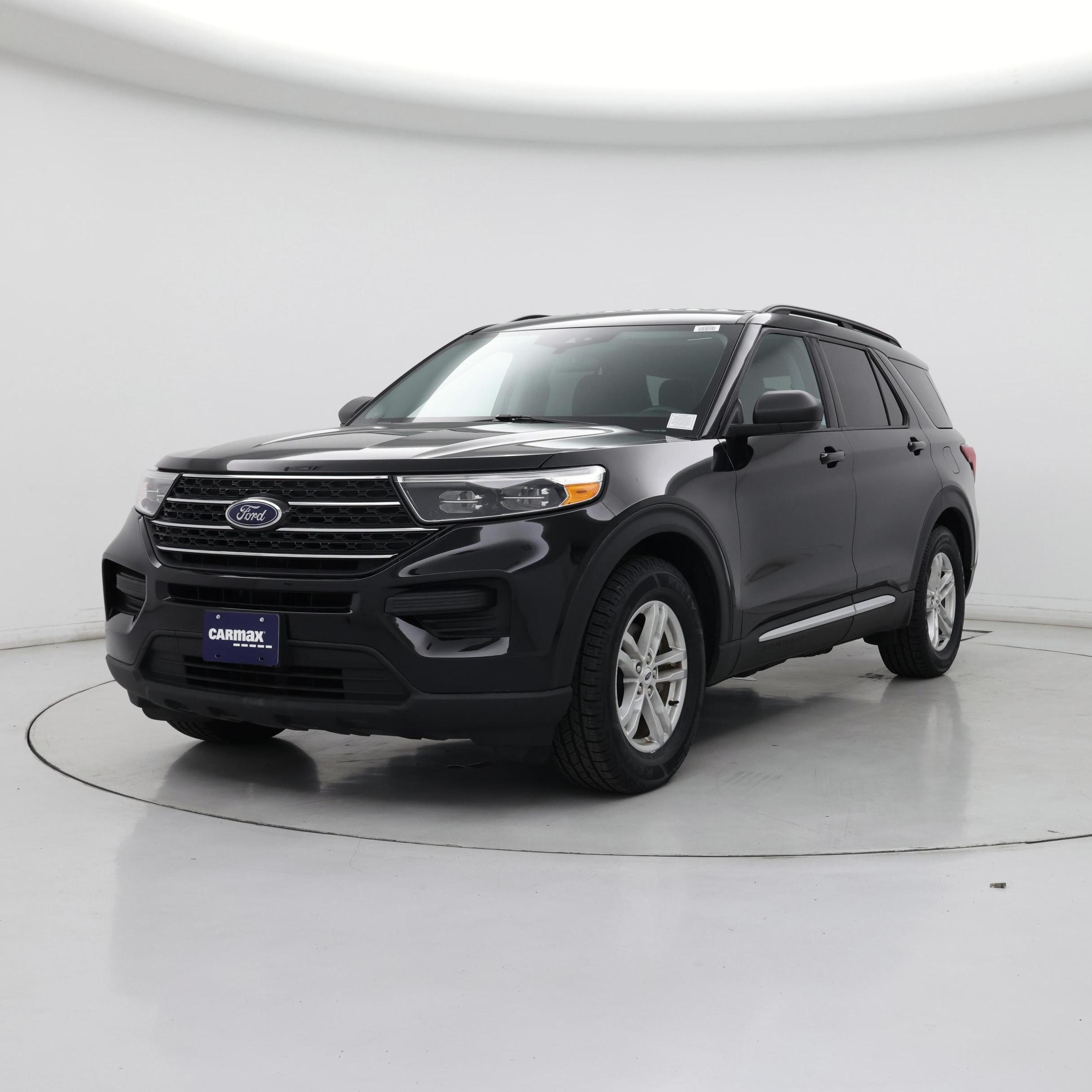 Thumbnail: 2023 Ford Explorer - 4