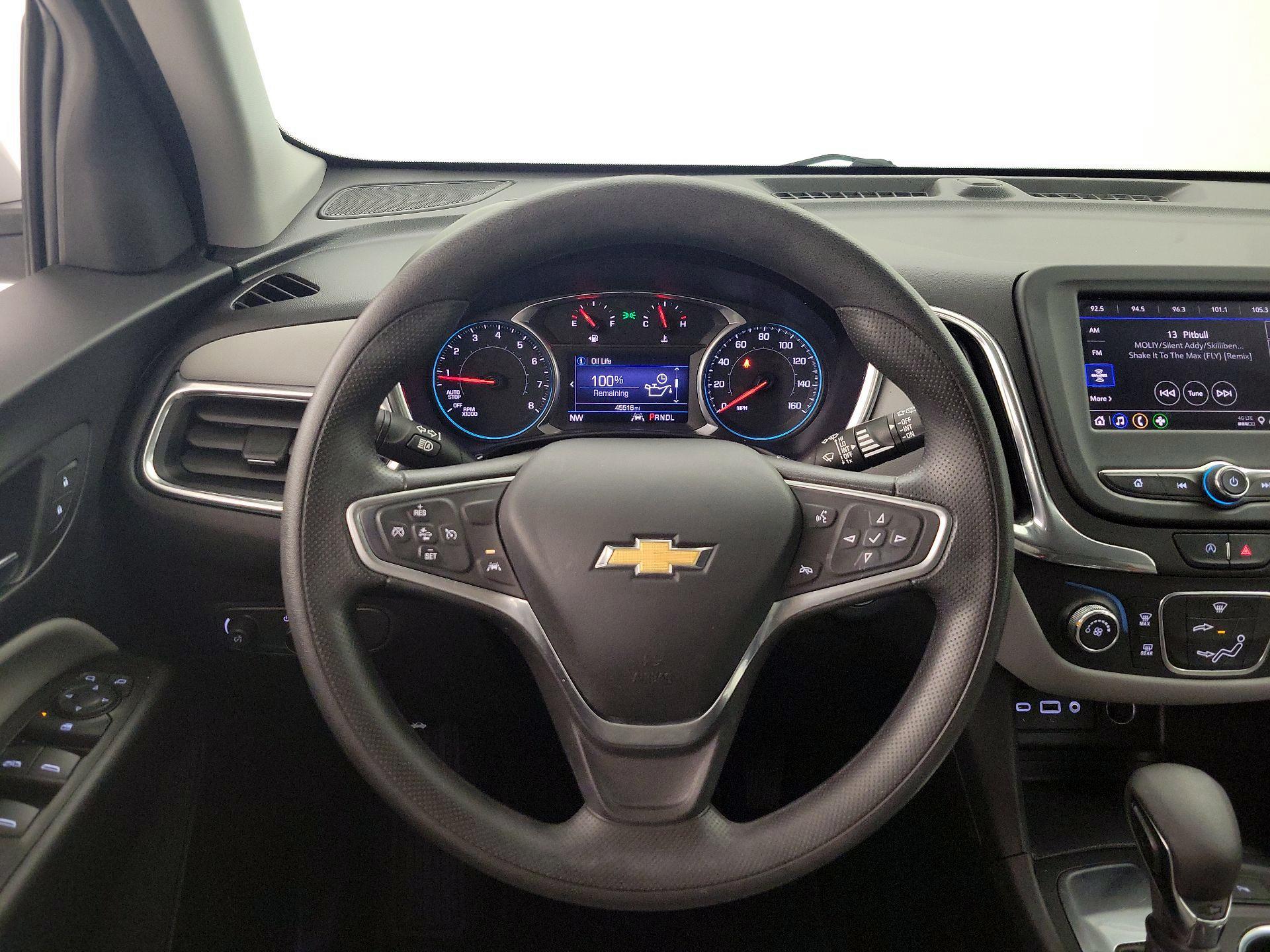 Thumbnail: 2022 Chevrolet Equinox - 10