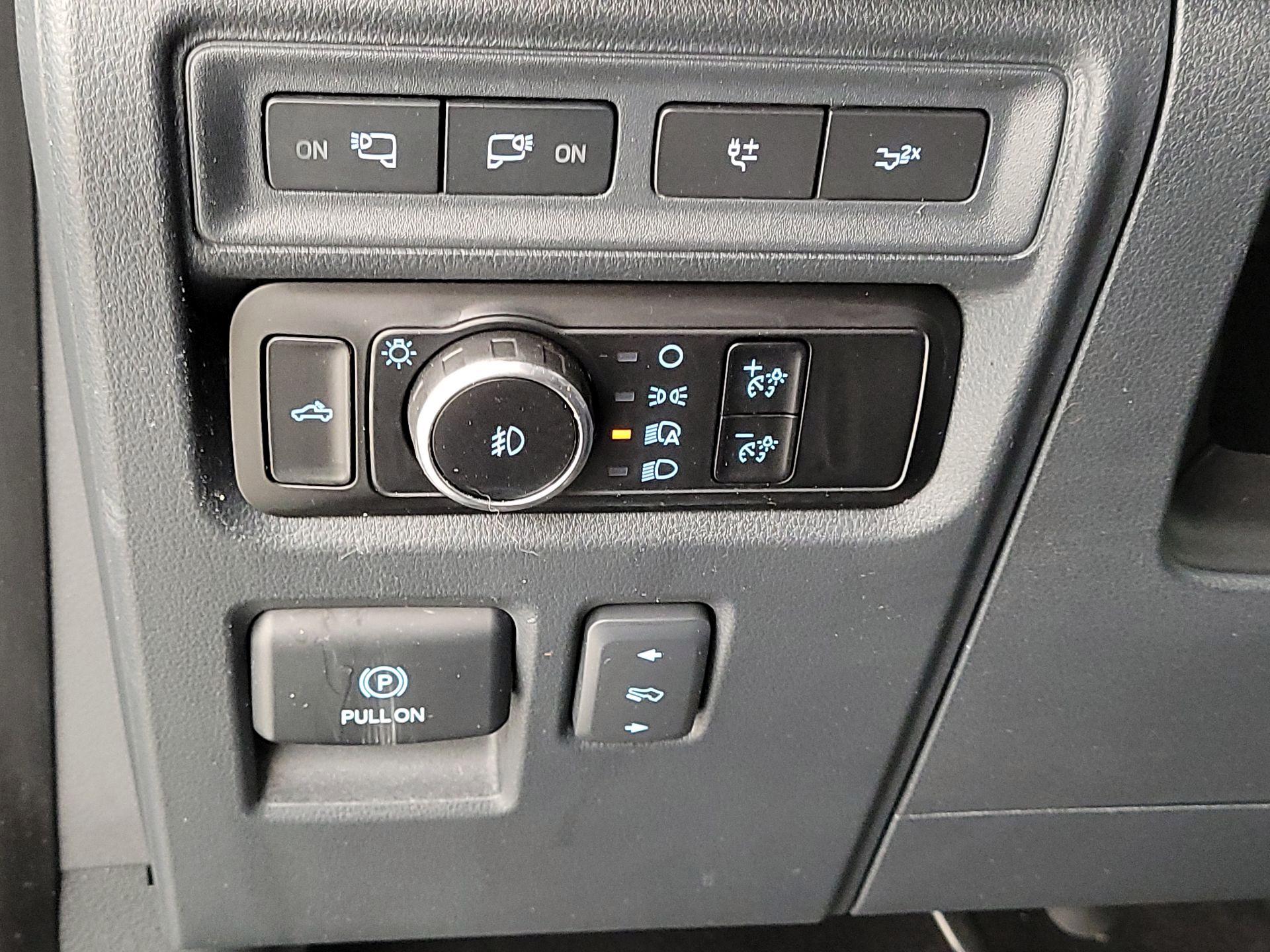 Thumbnail: 2023 Ford F-150 - 13