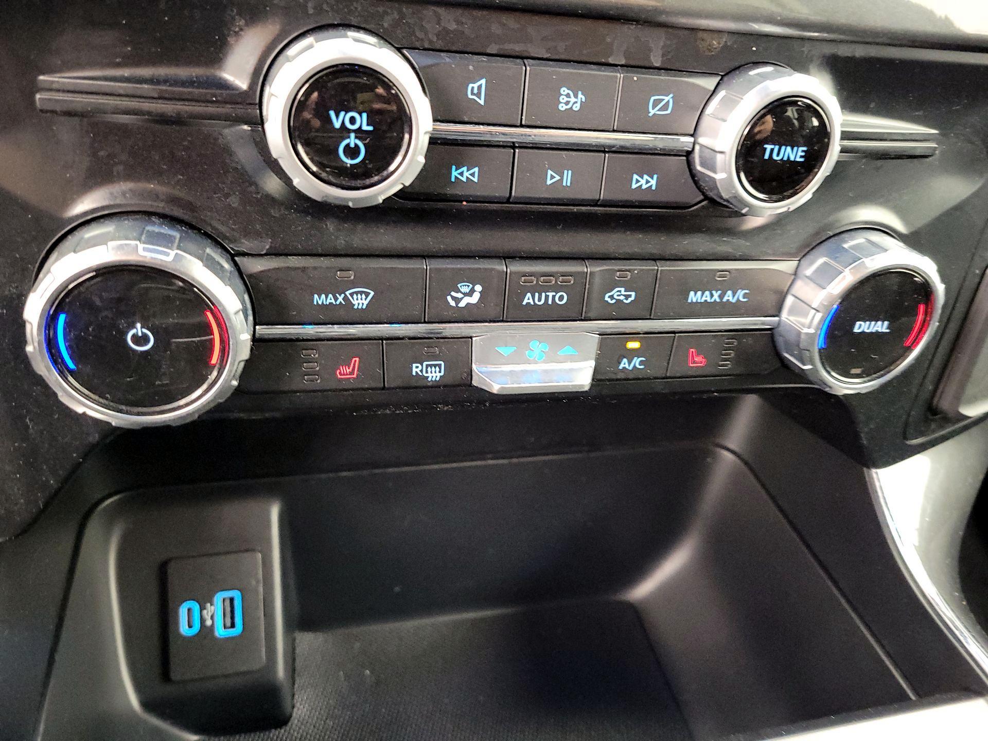 Thumbnail: 2023 Ford F-150 - 17