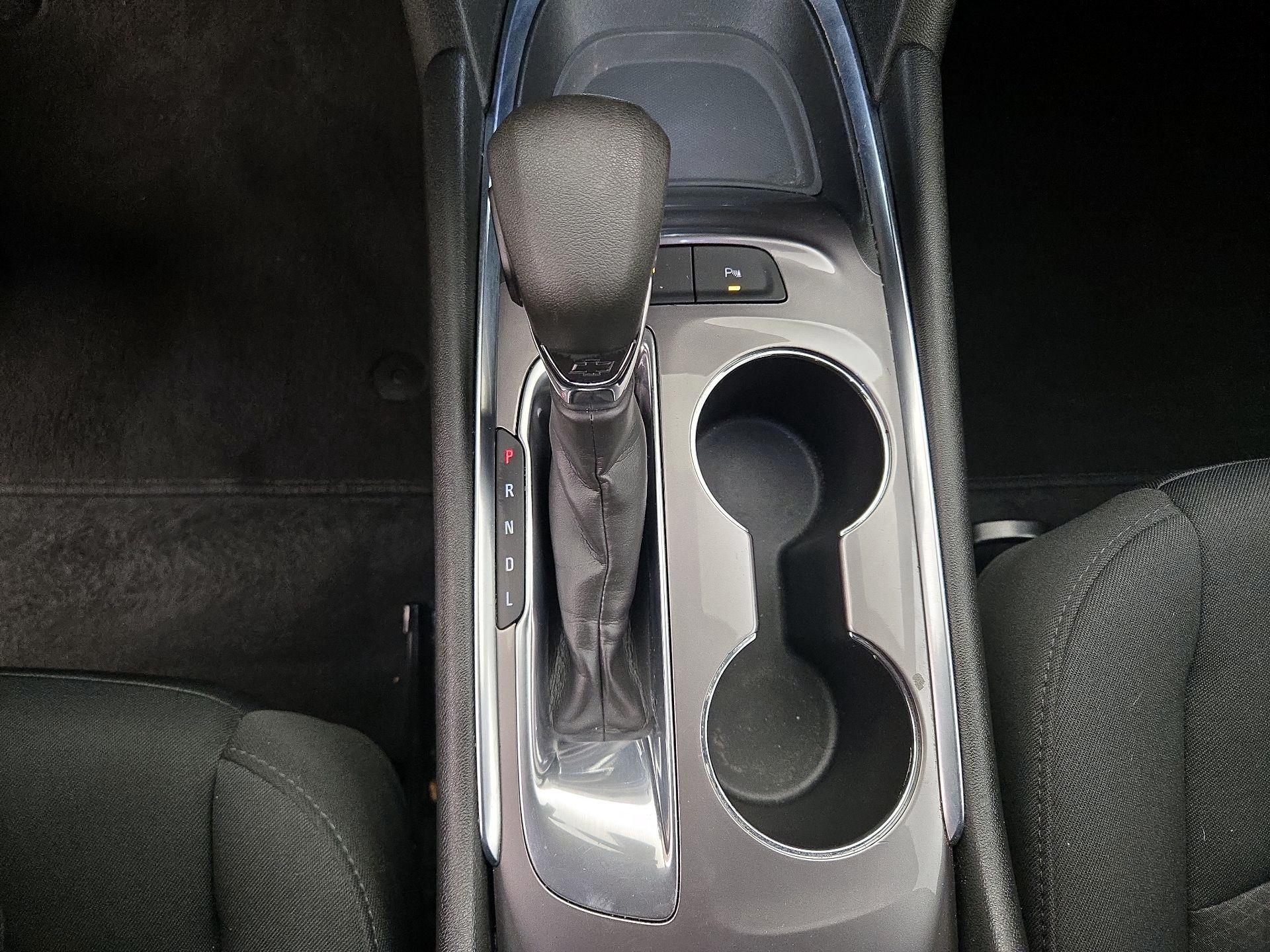 Thumbnail: 2021 Chevrolet Malibu - 17