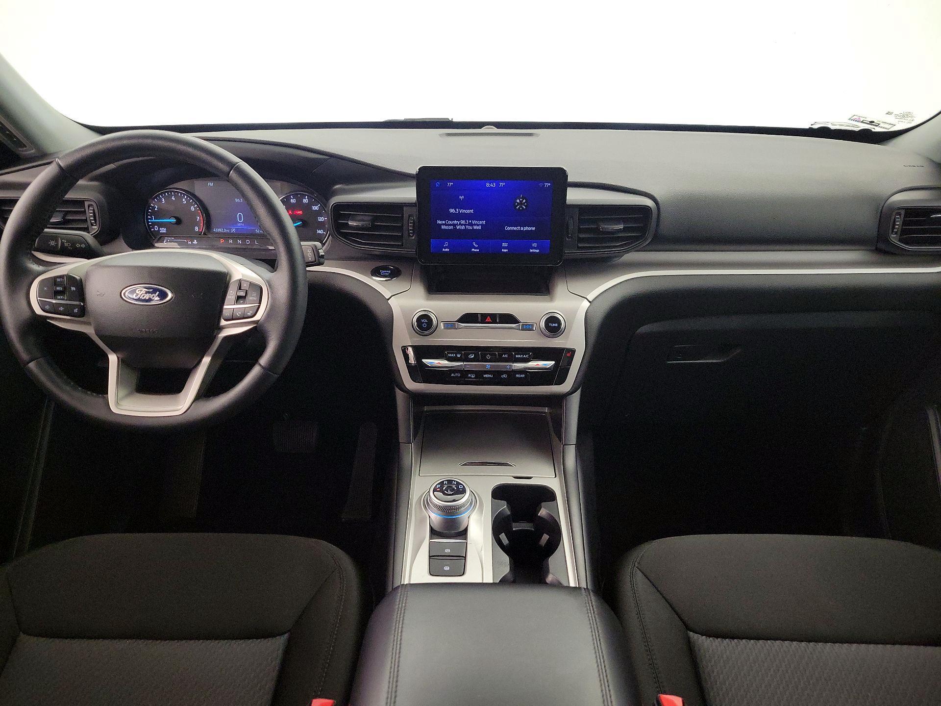 Thumbnail: 2023 Ford Explorer - 9