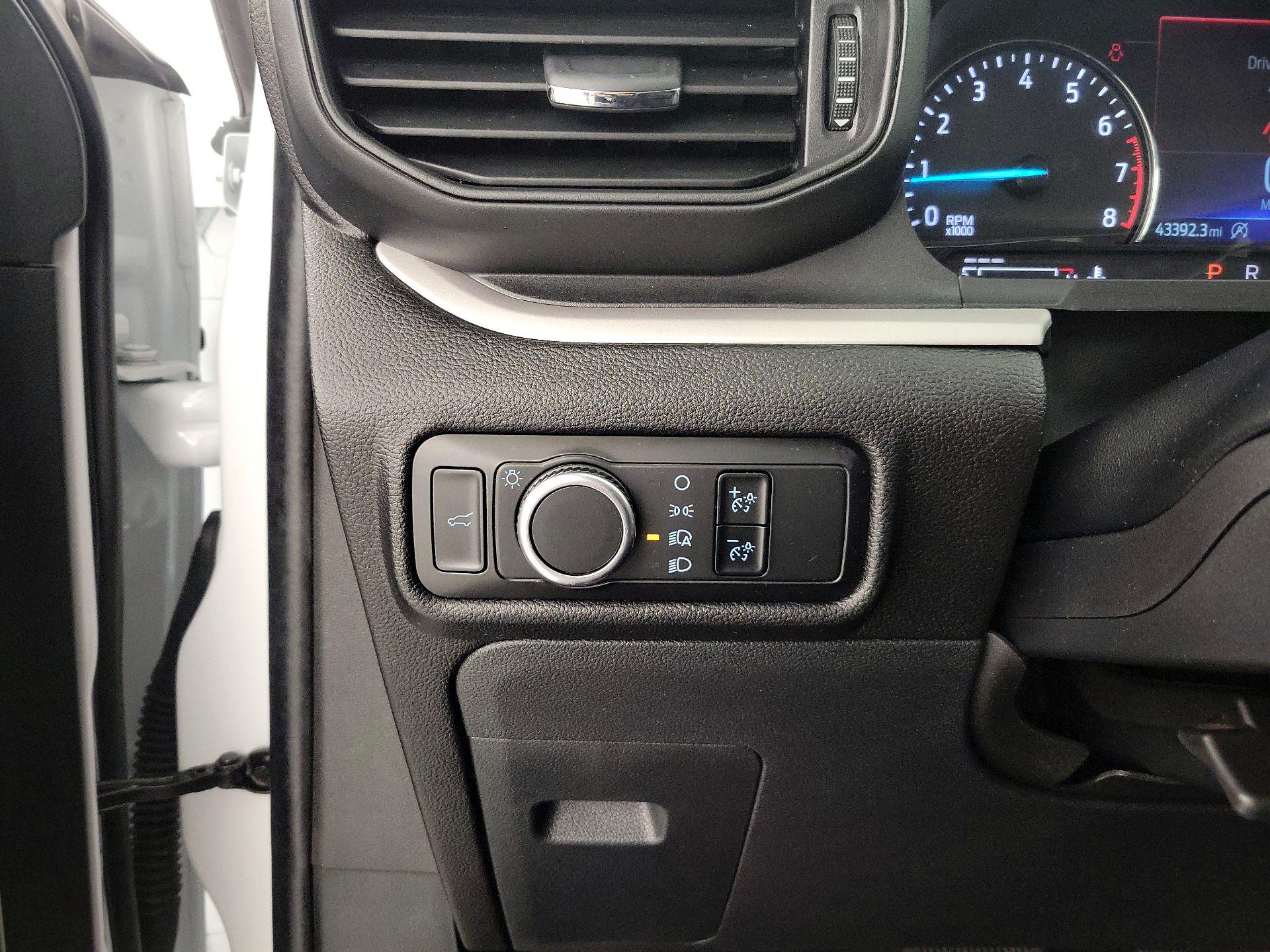 Thumbnail: 2023 Ford Explorer - 13