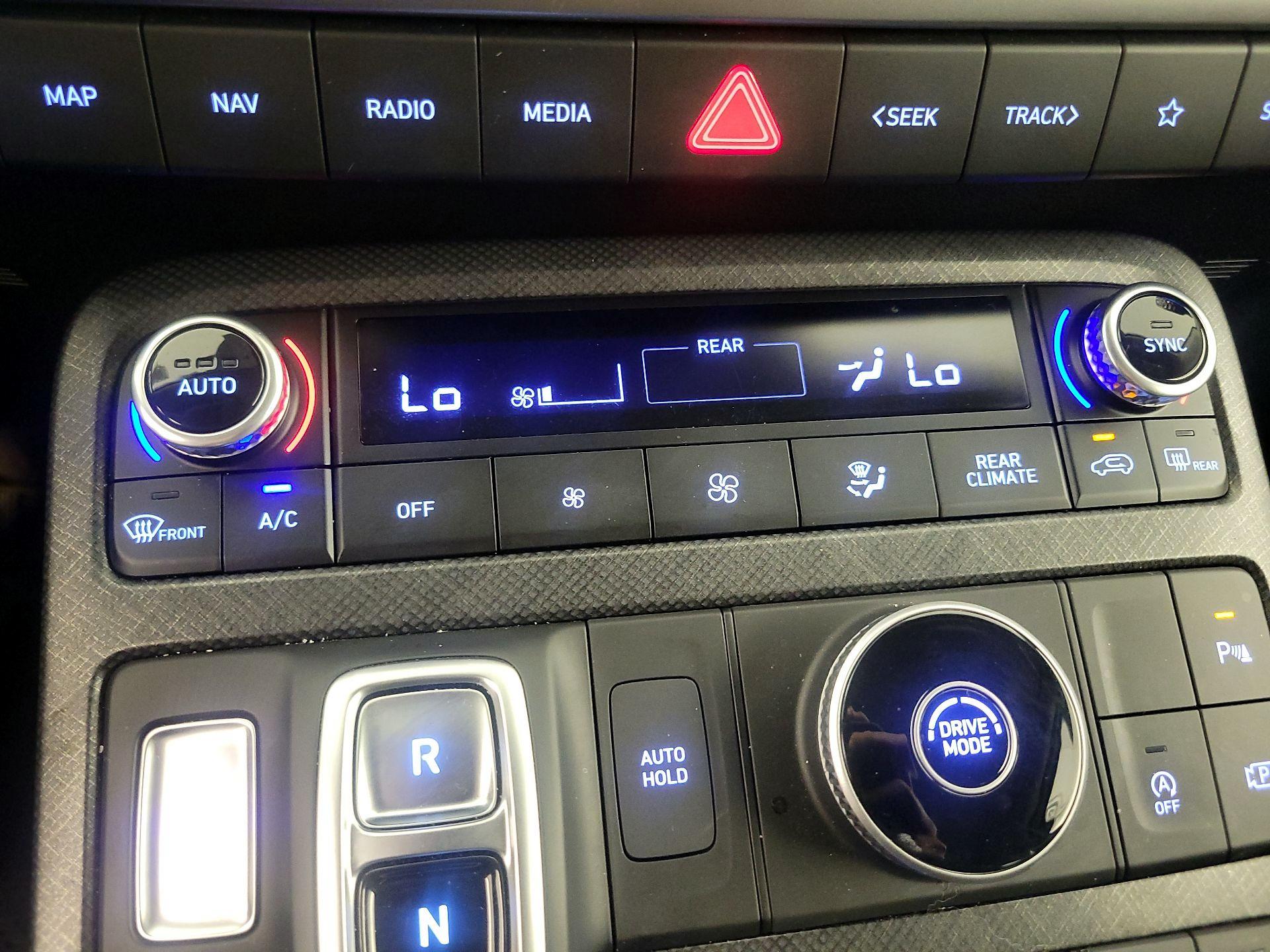 Thumbnail: 2023 Hyundai Palisade - 17