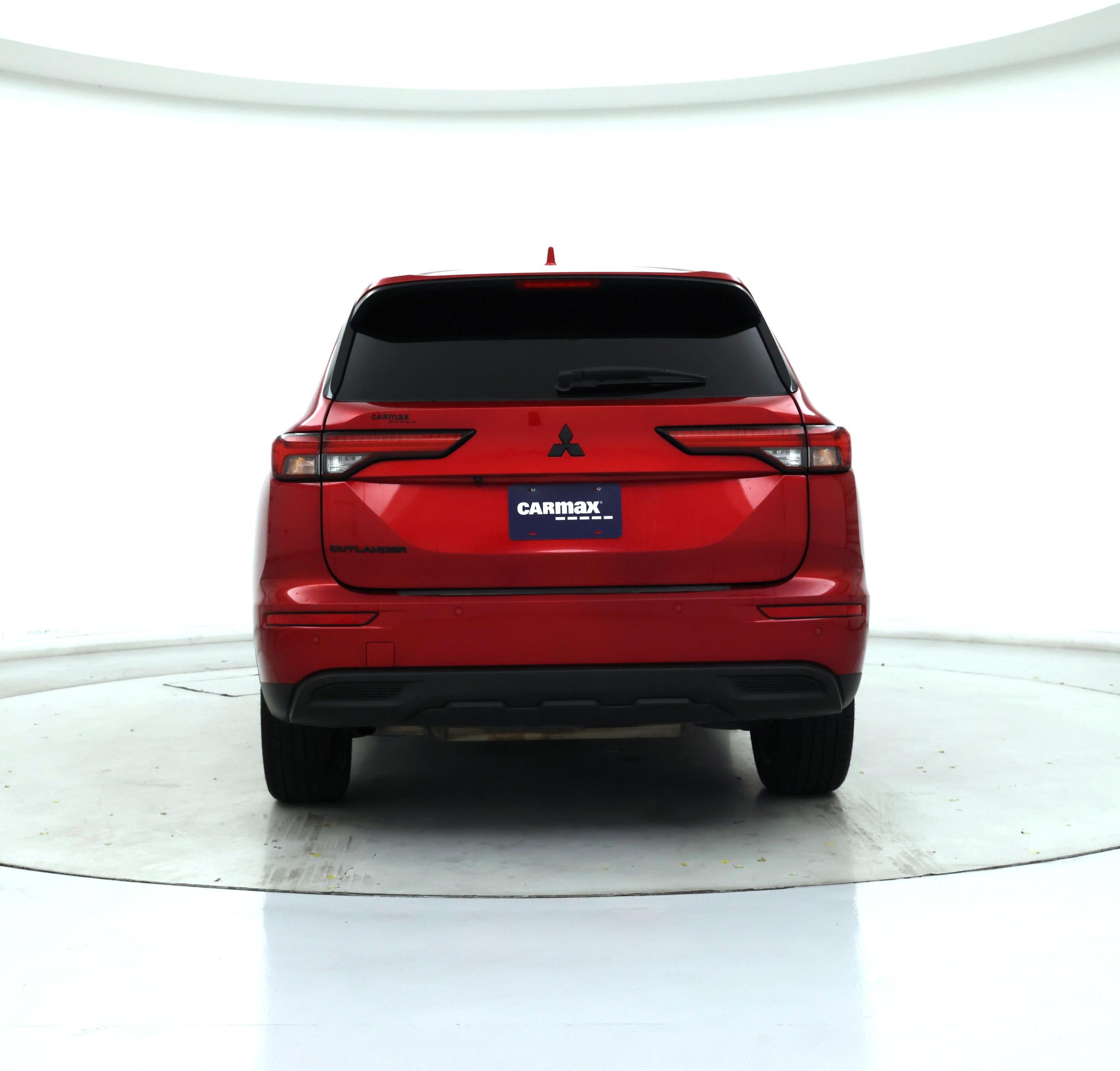 Thumbnail: 2022 Mitsubishi Outlander - 6