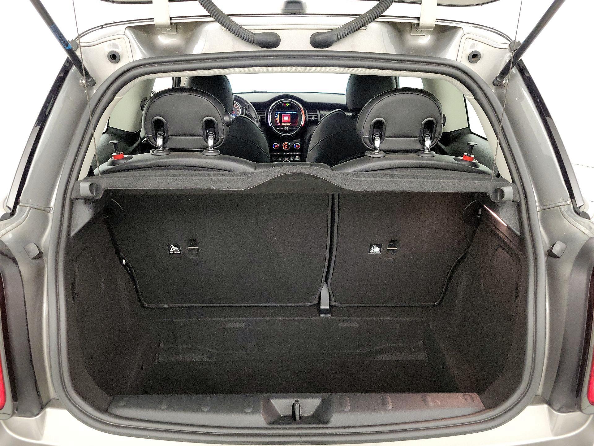 Thumbnail: 2020 MINI Cooper Hardtop - 20