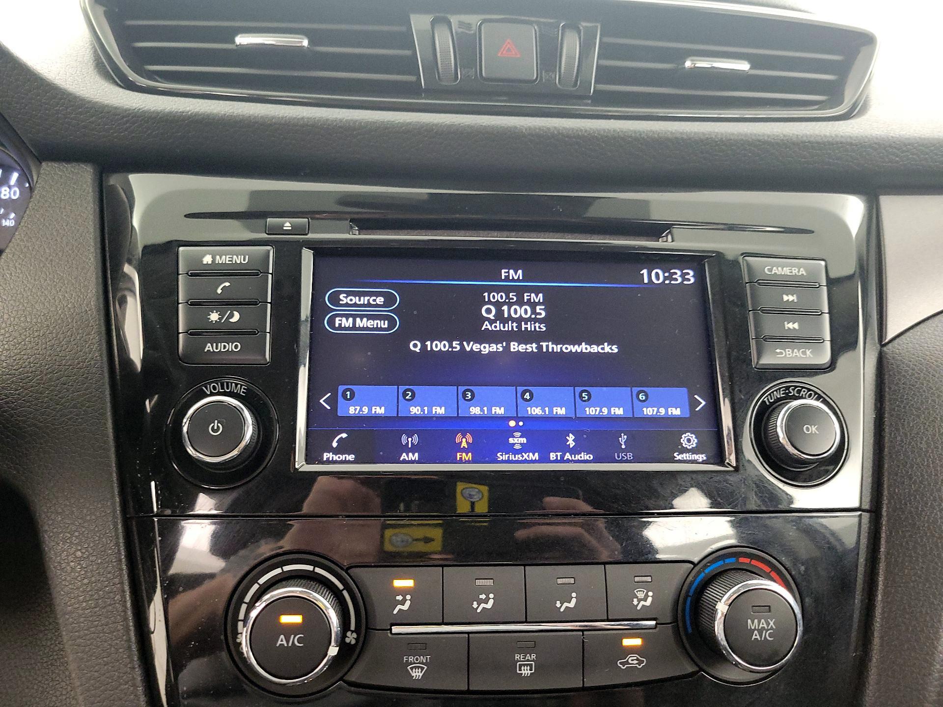 Thumbnail: 2022 Nissan Rogue Sport - 15