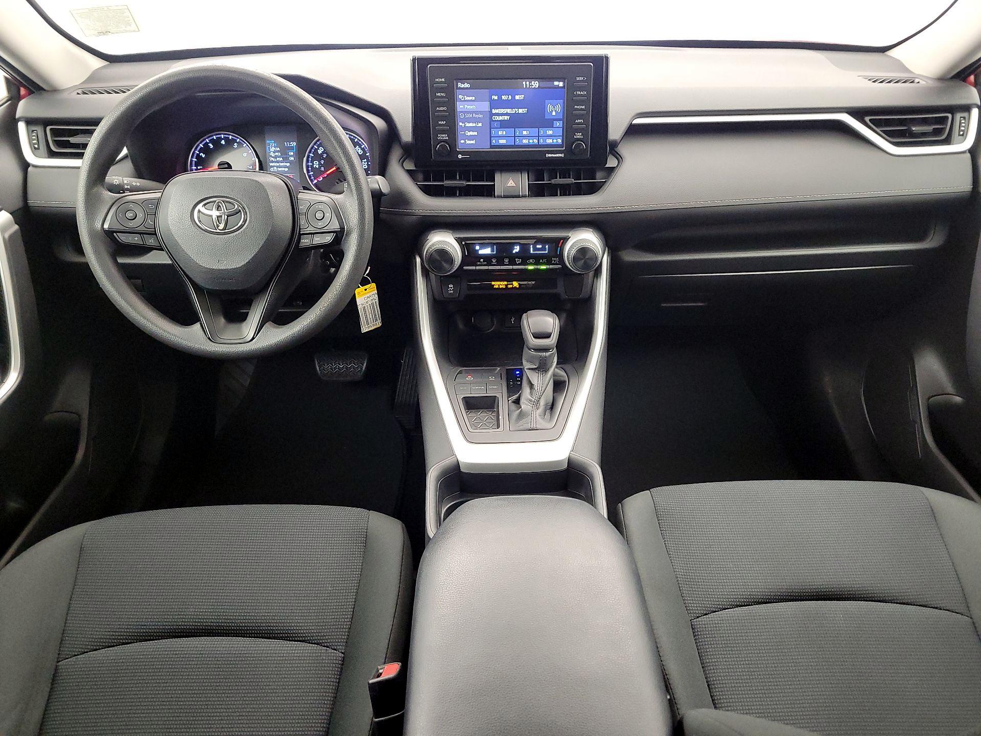 Thumbnail: 2021 Toyota RAV4 - 9