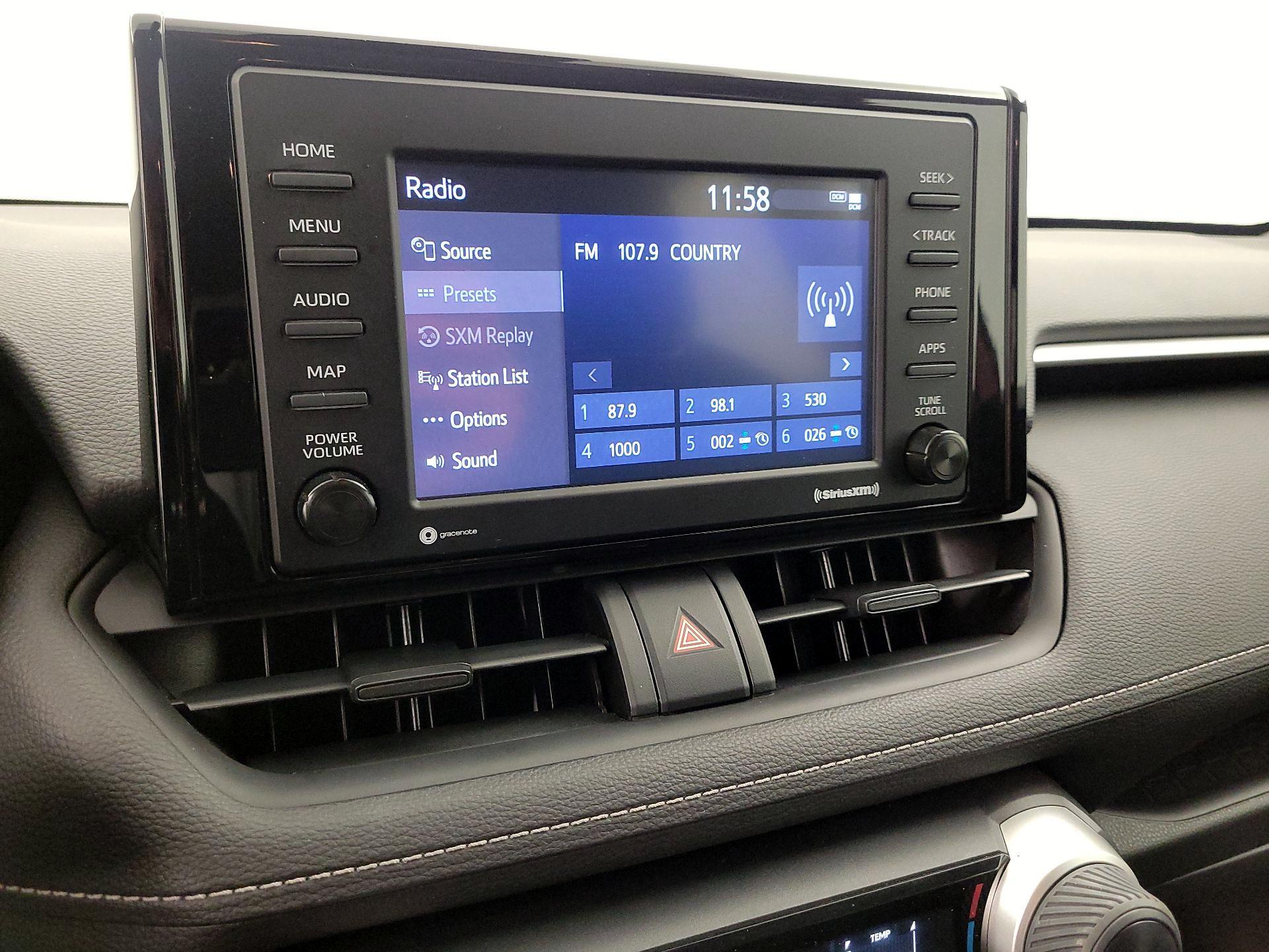 Thumbnail: 2021 Toyota RAV4 - 15