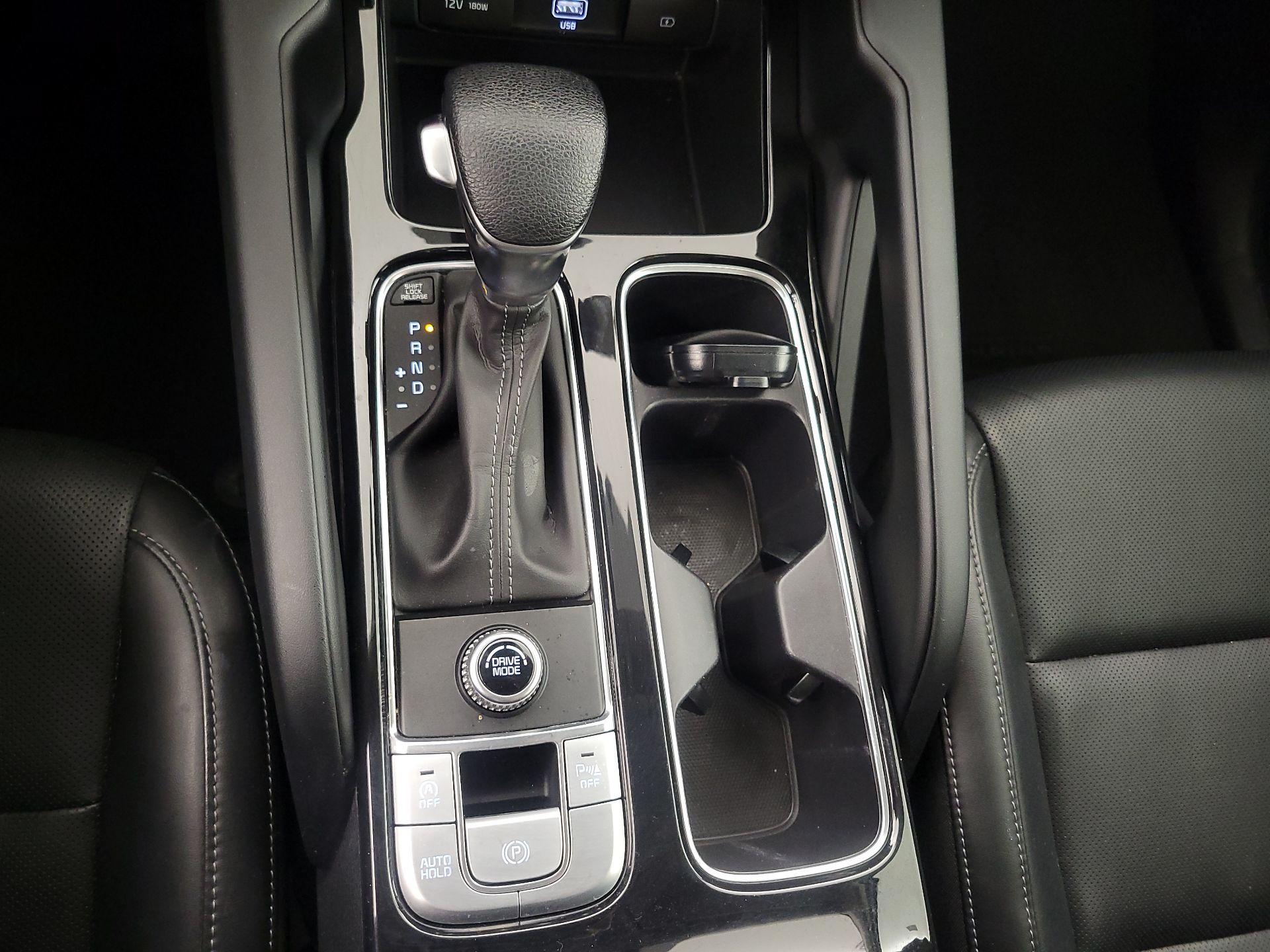 Thumbnail: 2022 Kia Telluride - 18