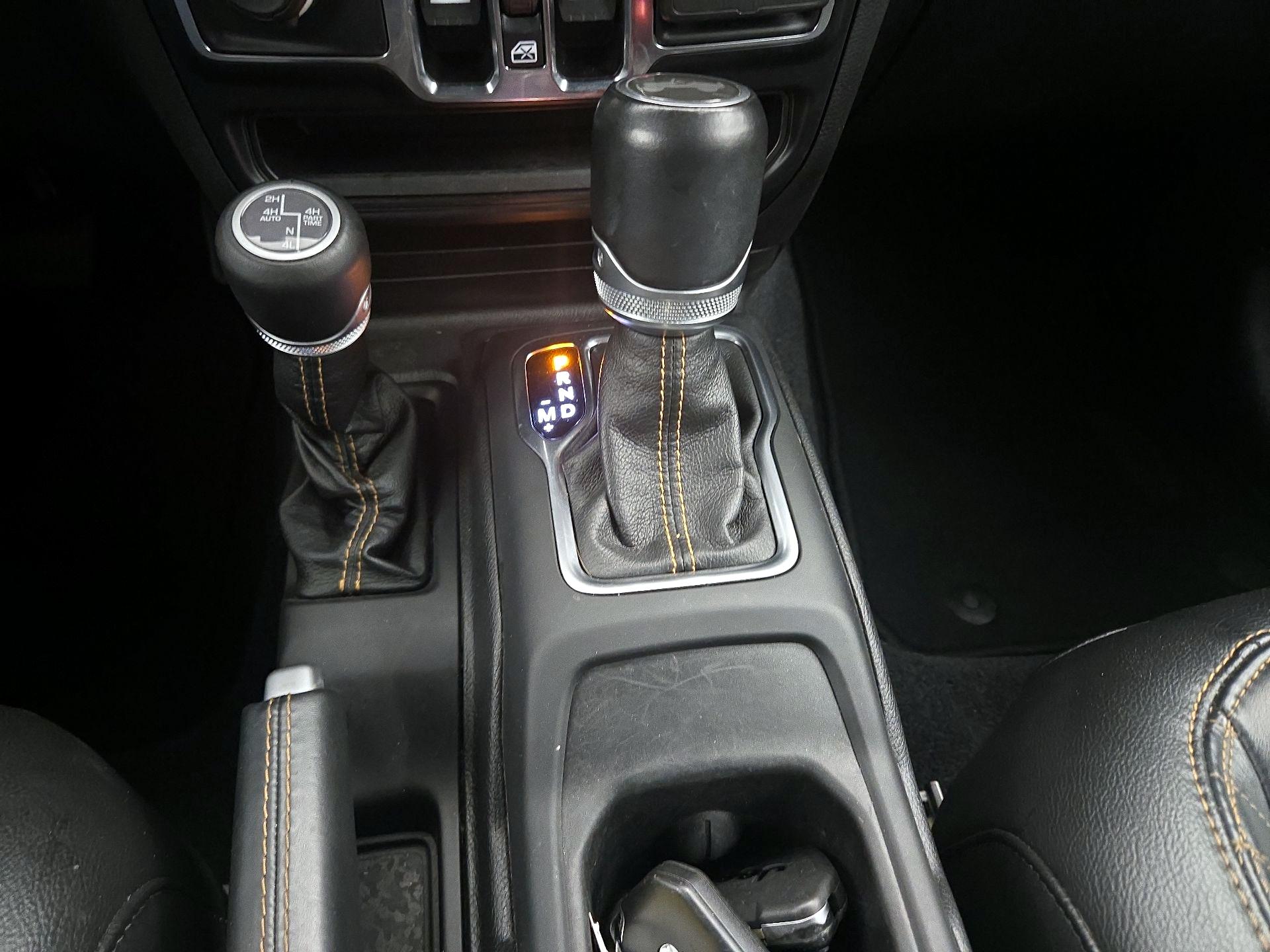 Thumbnail: 2021 Jeep Wrangler - 18