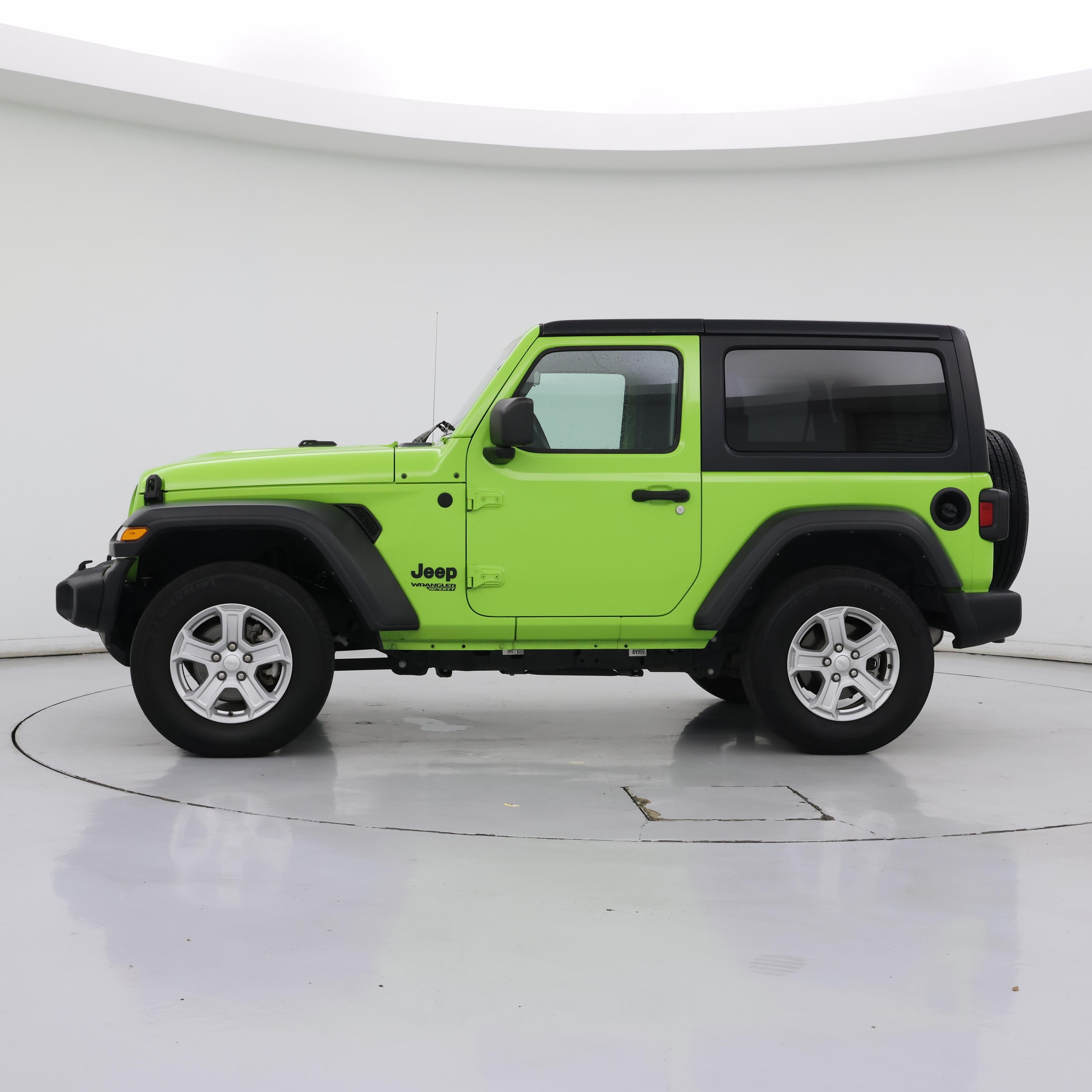 Thumbnail: 2021 Jeep Wrangler - 3