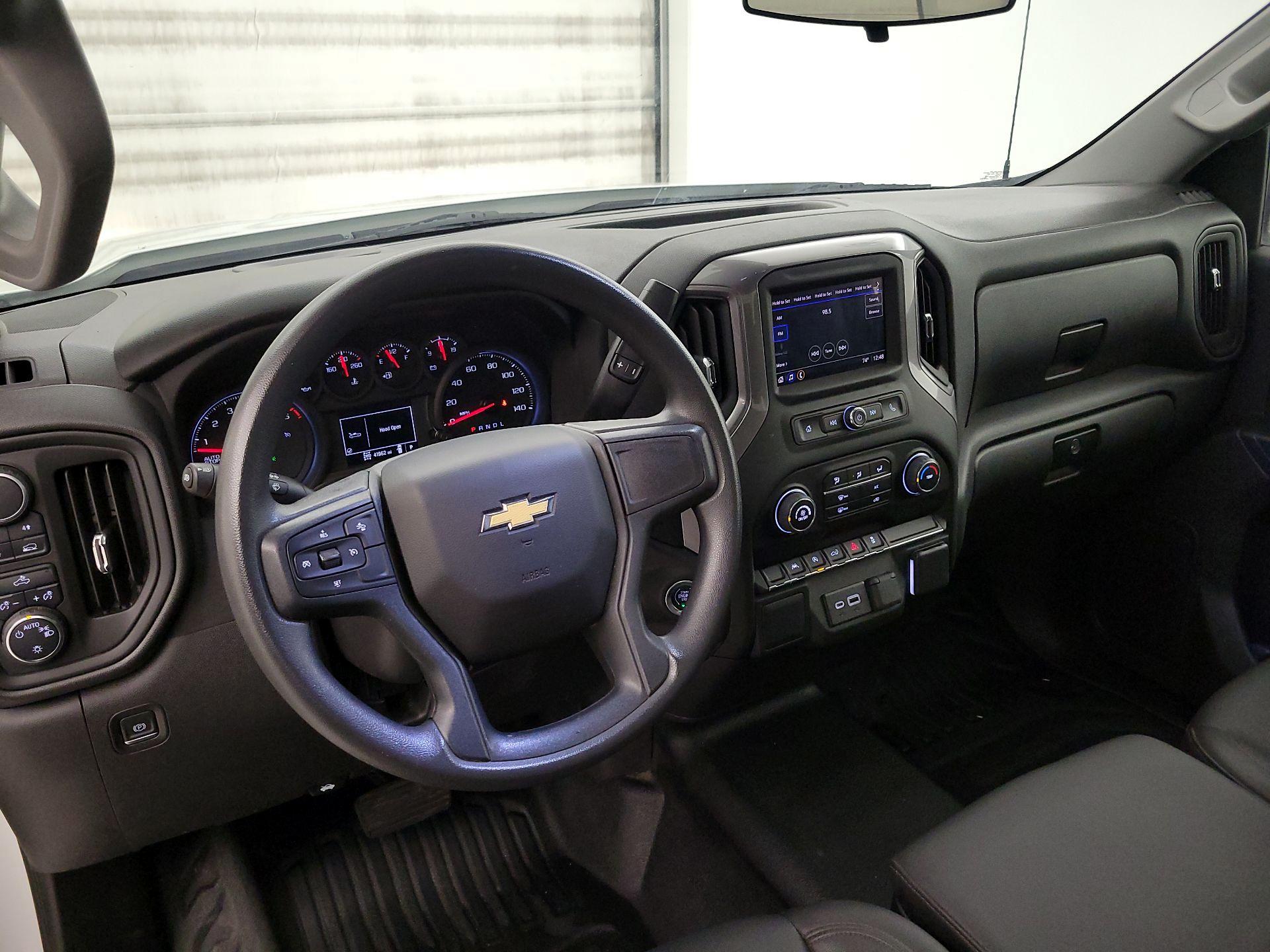 Thumbnail: 2022 Chevrolet Silverado 1500 - 9