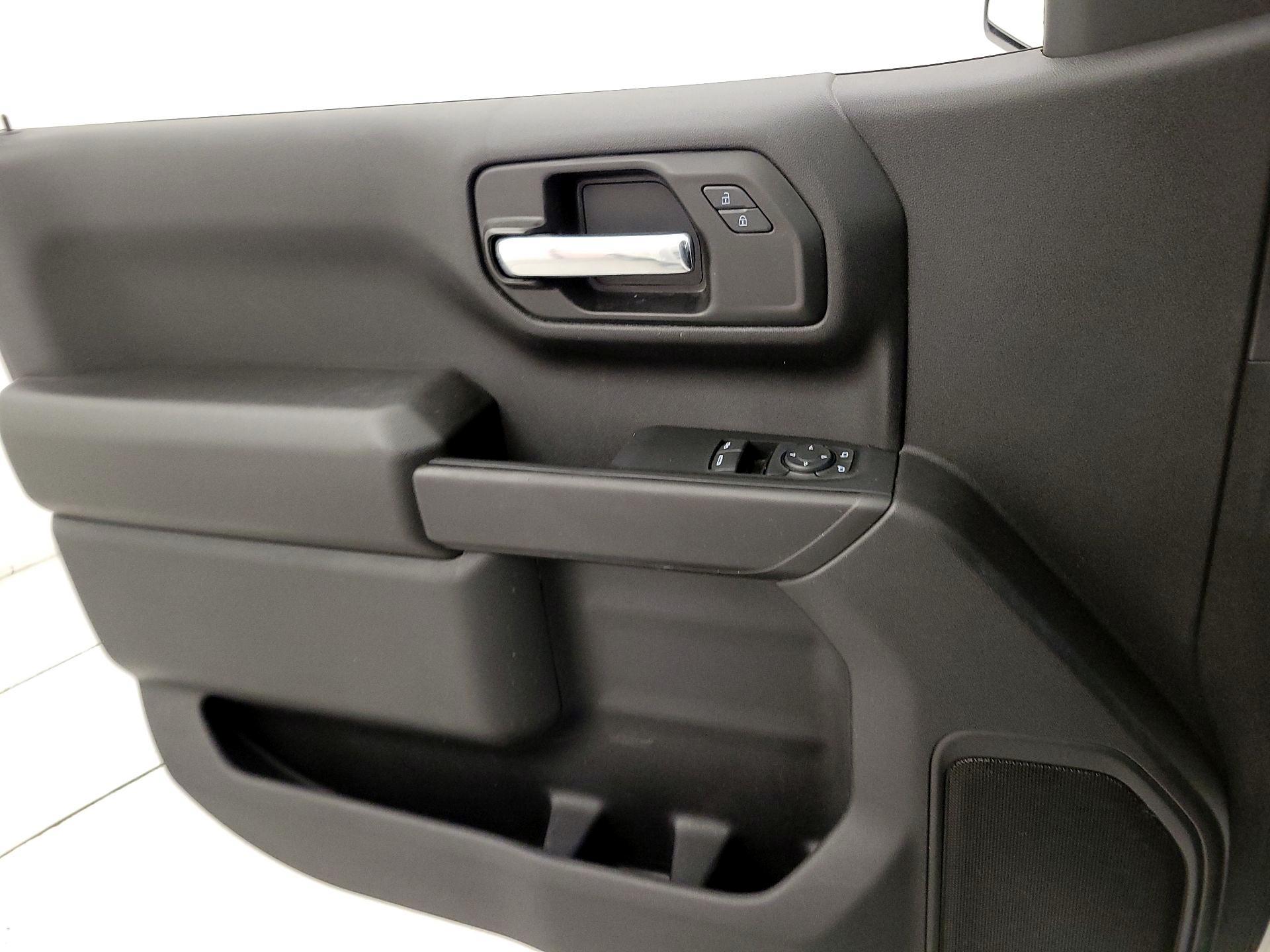 Thumbnail: 2022 Chevrolet Silverado 1500 - 12