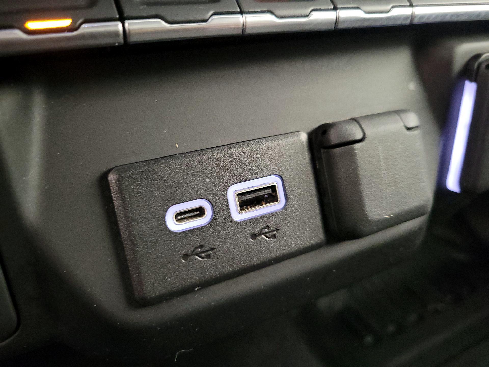 Thumbnail: 2022 Chevrolet Silverado 1500 - 18