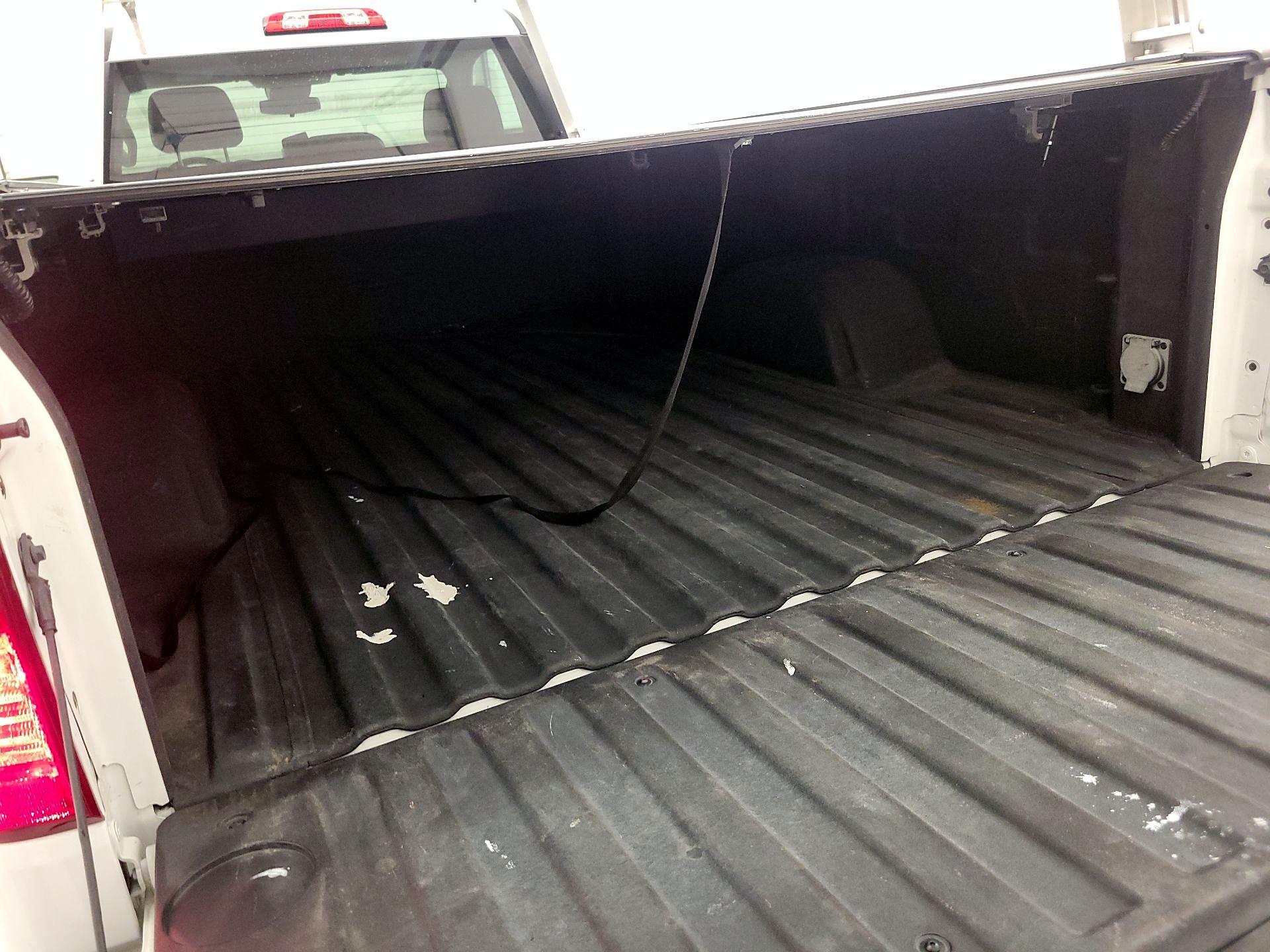 Thumbnail: 2022 Chevrolet Silverado 1500 - 19