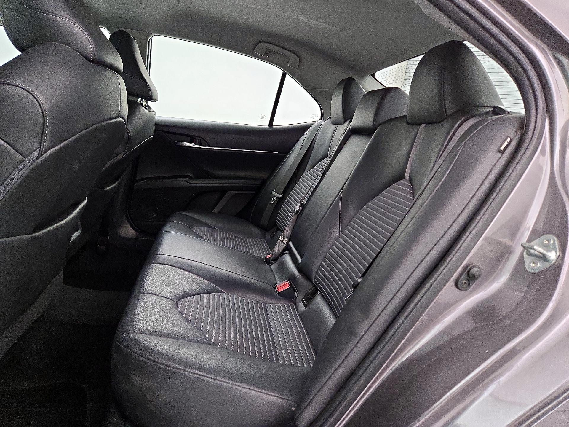 Thumbnail: 2022 Toyota Camry - 19