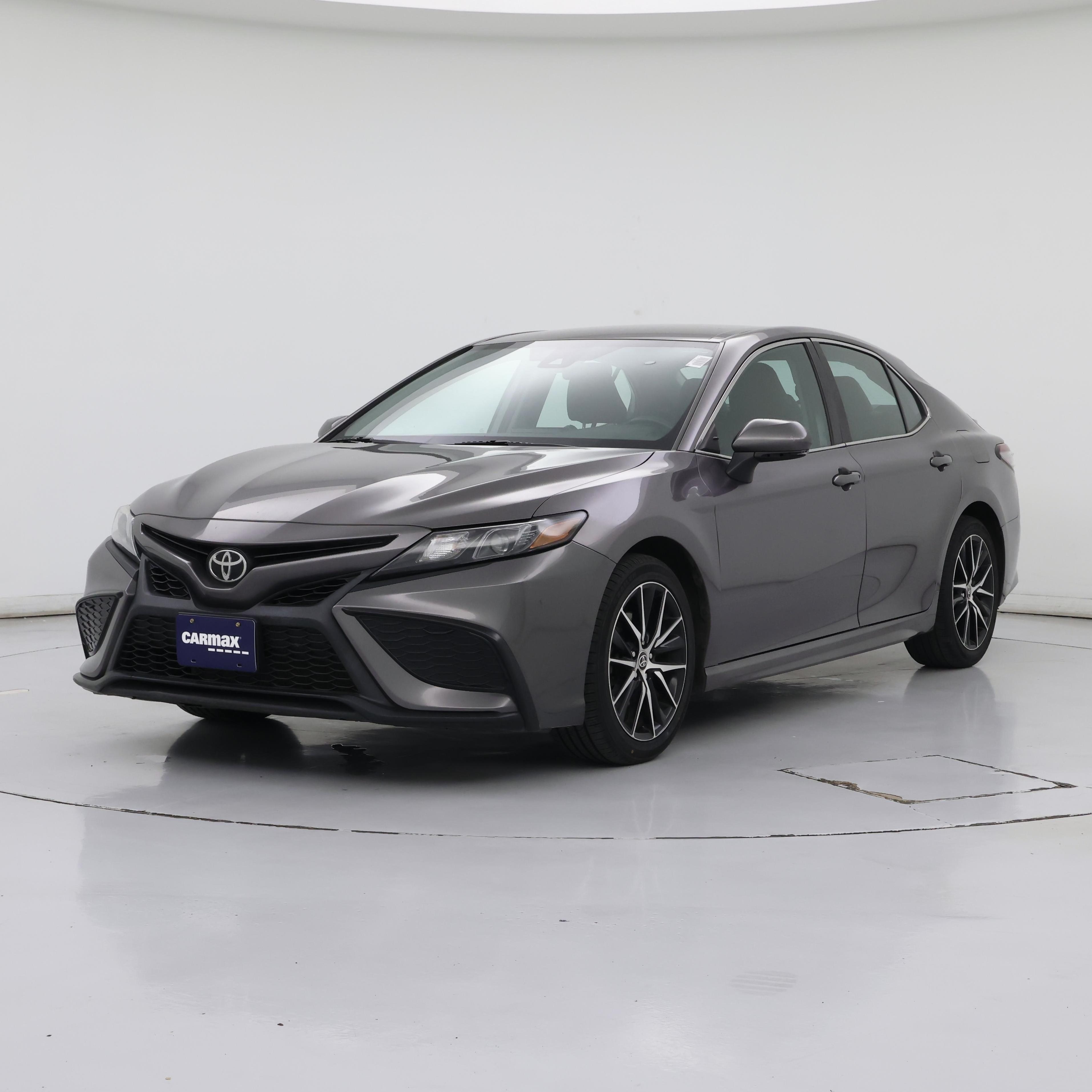 Thumbnail: 2022 Toyota Camry - 4