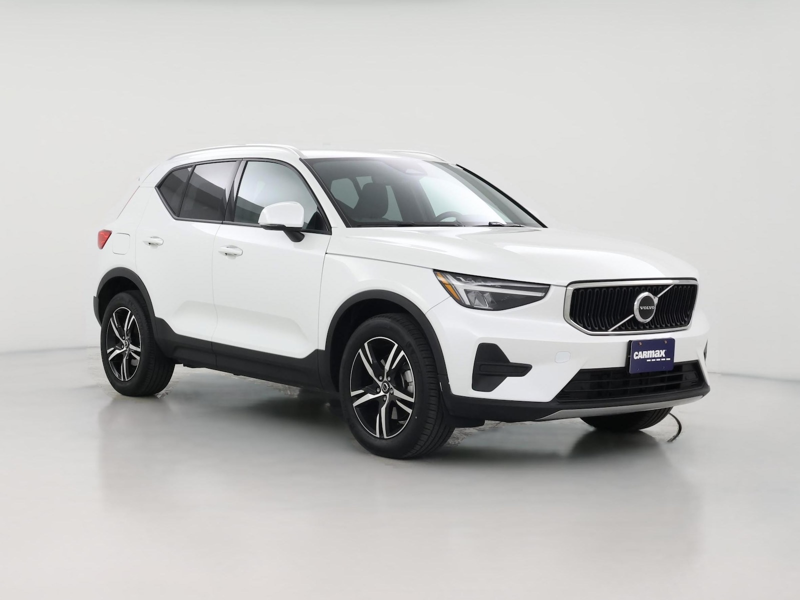 2023 Volvo XC40