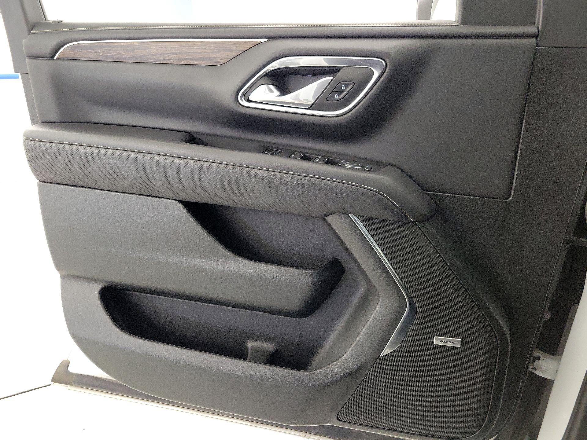 Thumbnail: 2023 Chevrolet Suburban - 12