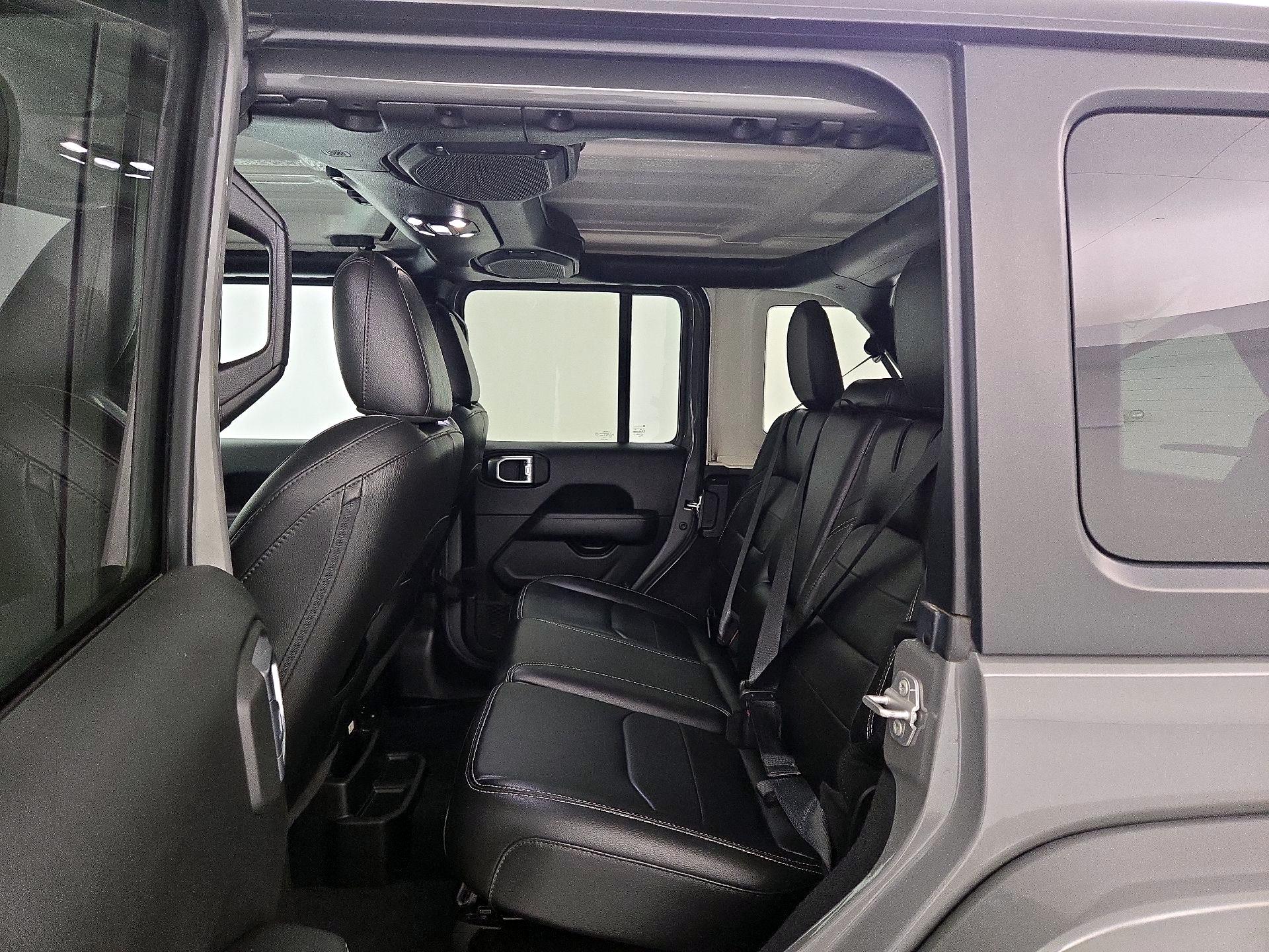 Thumbnail: 2022 Jeep Wrangler - 20