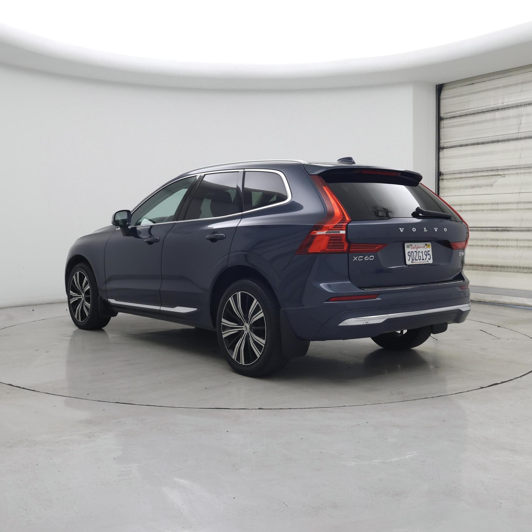 Thumbnail: 2023 Volvo XC60 - 2